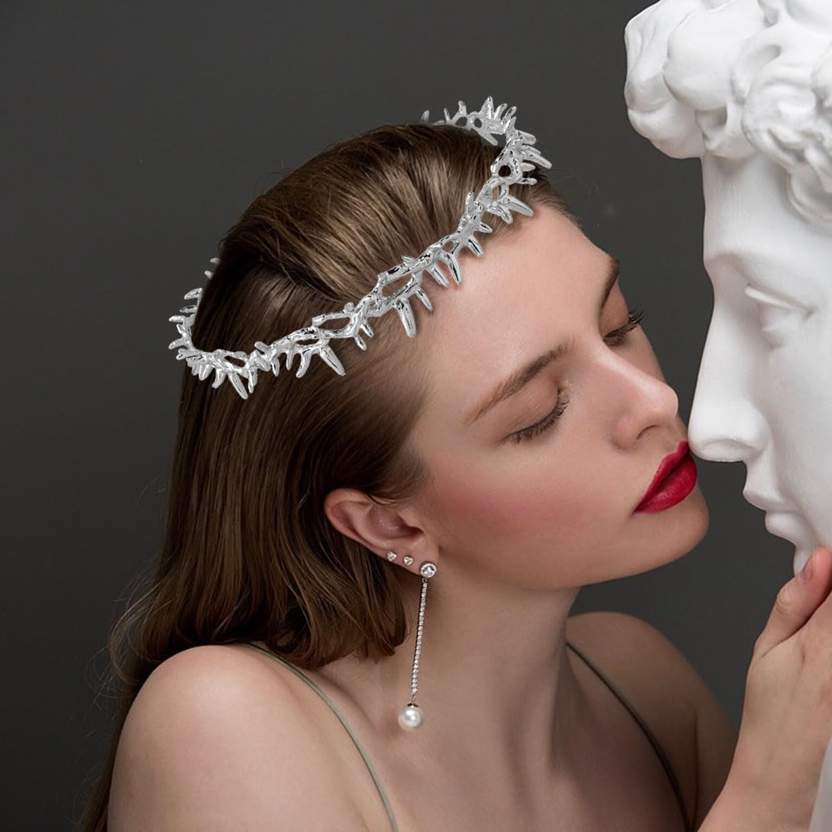 Queen King Alloy Thorn Headband Crown for Wedding Birthday Prom Costume Cosplay Headpiece - Gold image number 4