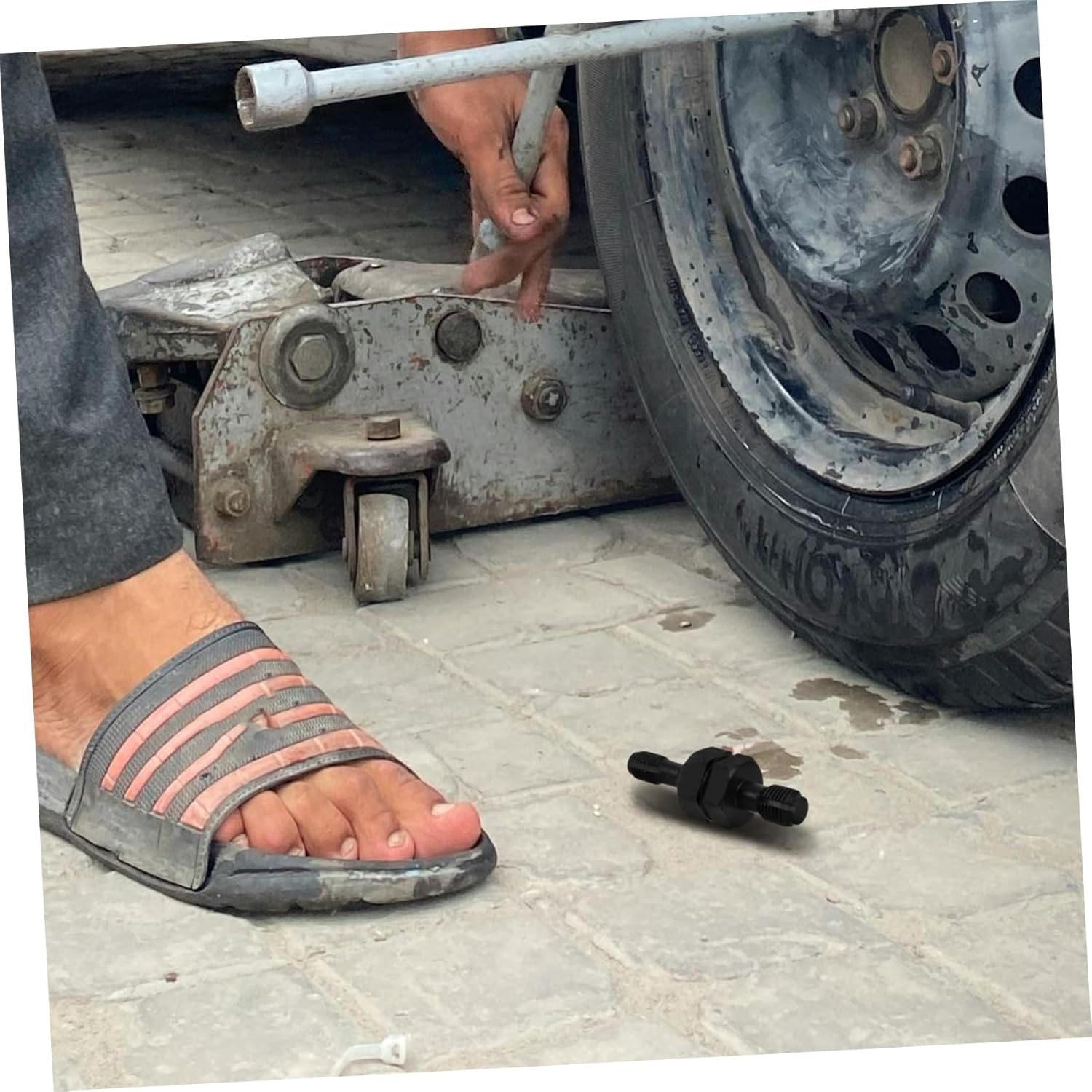 GETAJGHSD Double Ended Spark Tap Kit Automotive Engine Repair Tool for Spark Hole Rethreading Precision Thread Repair User-Friendly Design Compatible Various Car Models image number 3