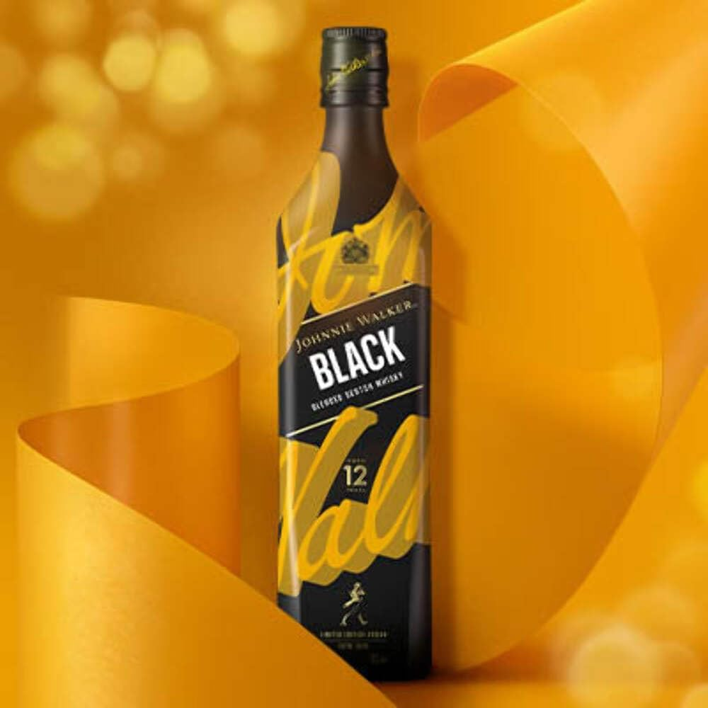 Johnnie Walker Black Label Limited Edition Design 2021 Blended Scotch Whisky 700Ml image number 1