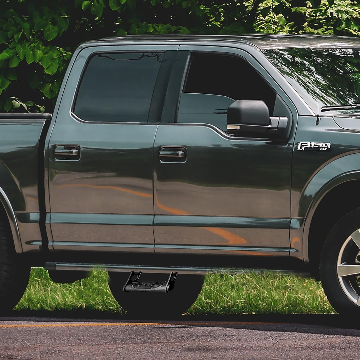 Bully BBS-1101S Black Bull Series Multi-Fit Adjustable Side Step