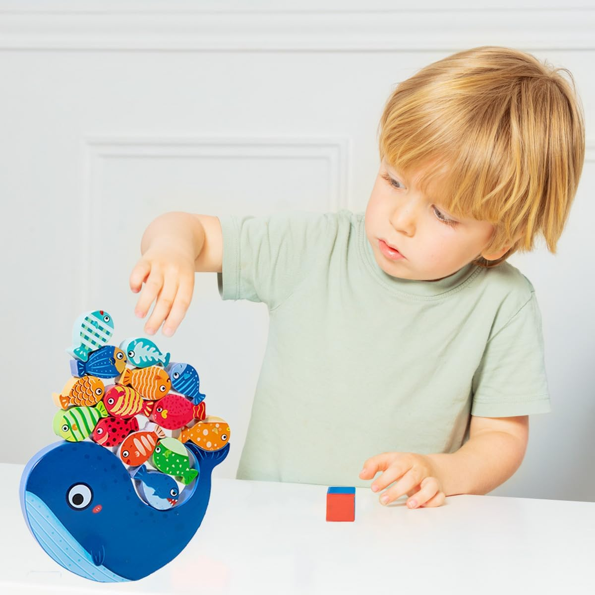 Fish Wooden Balance Stacking Toys, Whale Balance Stacking Blocks Game,Toys for Kids Aged 3+ and Adults，Family Games and Cute Animal Tabletop Decoration for Living Room Office Bedroom