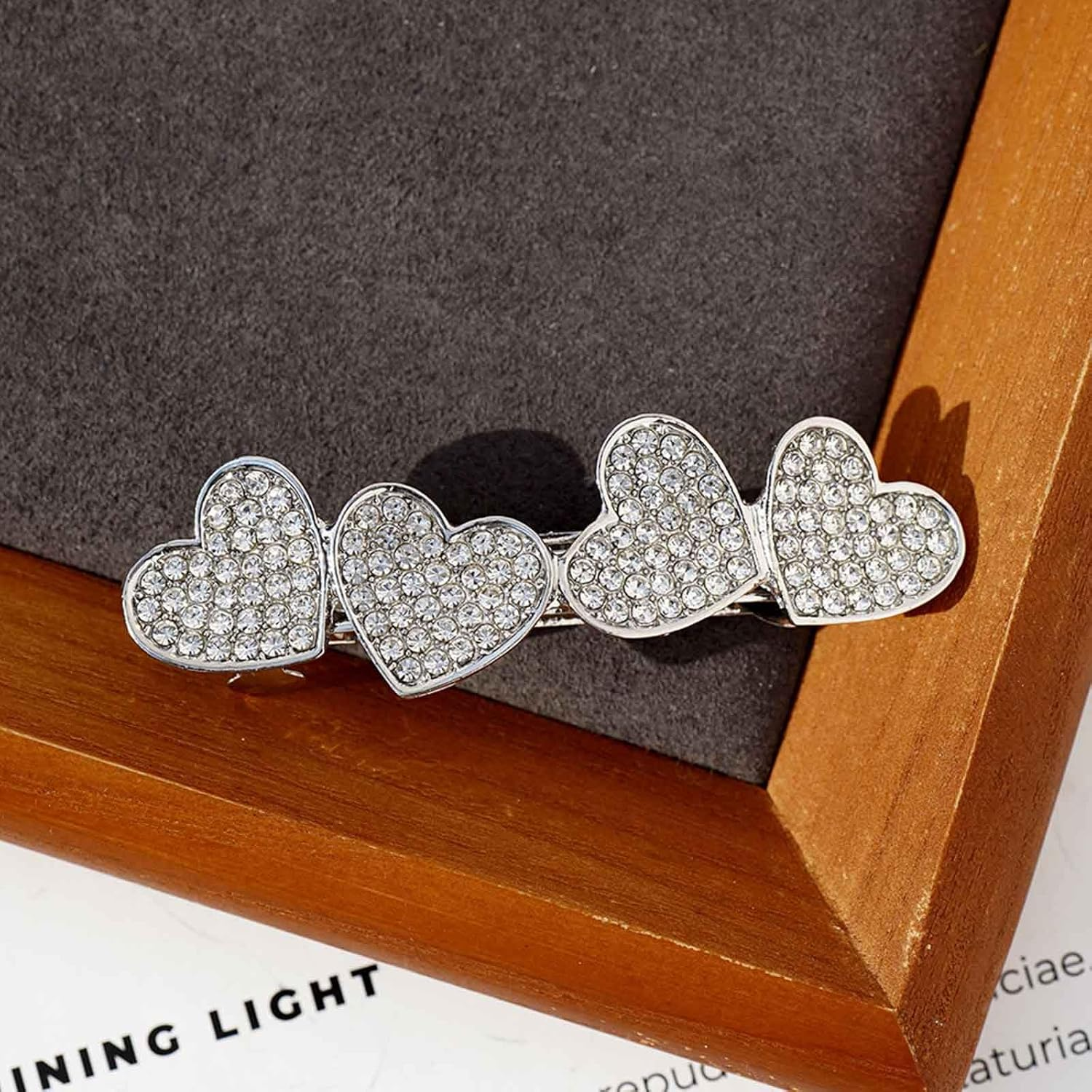 Wendalern Rhinestone Heart Hair Clip Crystal Heart Cluster Hair Pin Clip Silver Heart Shaped Non-Slip Metal Geometric Hair Clips Wedding Headpiece Hair Styling Accessories for Women image number 5