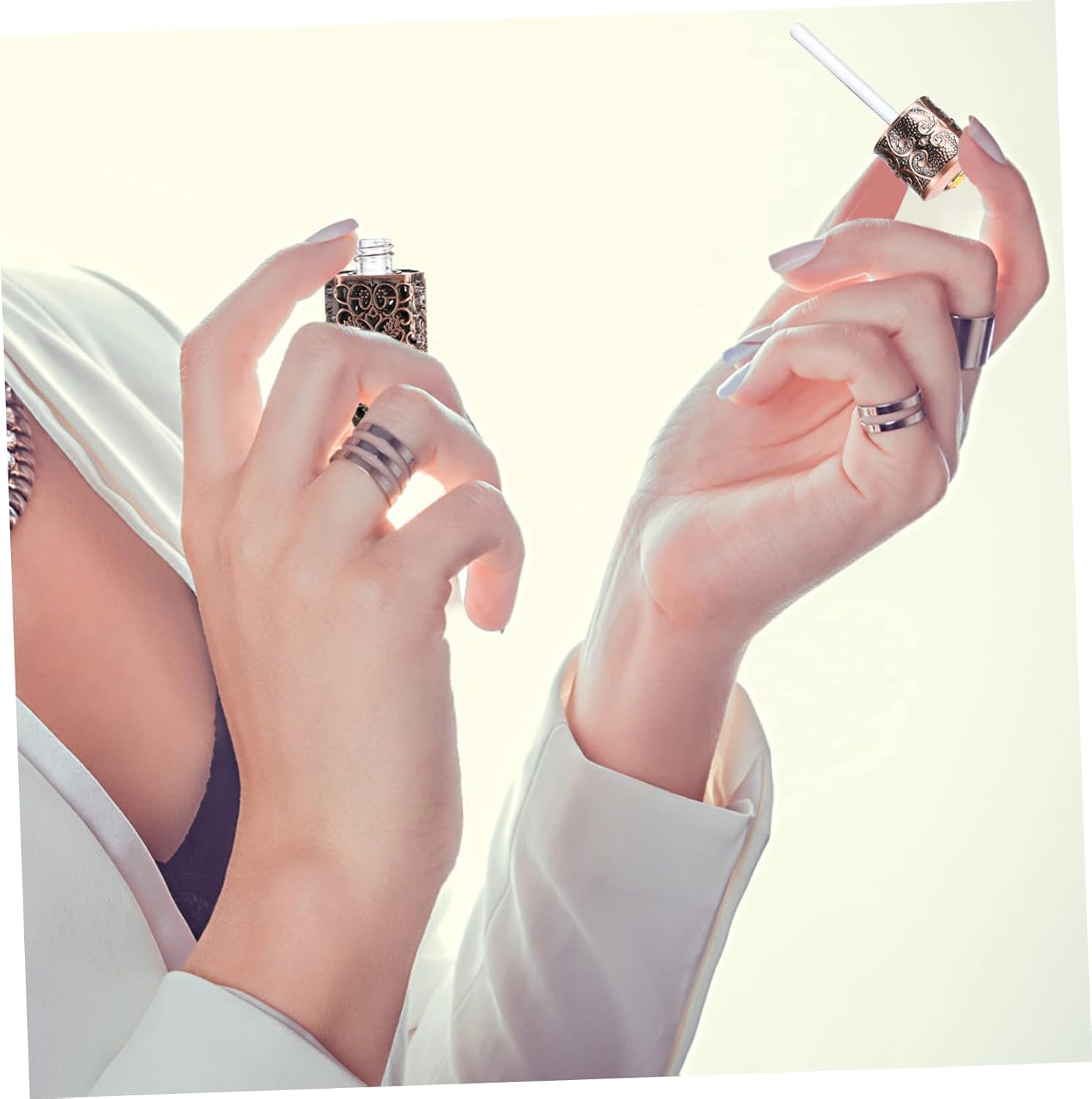 2Pcs Perfume Atomizer Spray Bottle for Travel Essential Oil Storage Pump