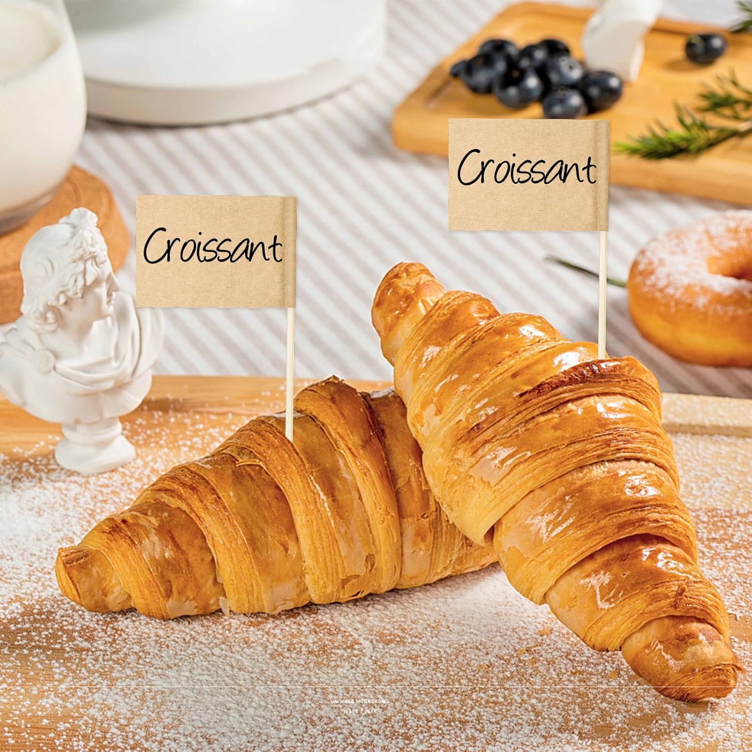 100 Pcs Blank Toothpick Flags Food Labels for Party Buffet Charcuterie Boards Accessories Cheese Markers Cocktail Picks Decorative Toothpicks for Appetizers Cupcake Sticks Decoration Party Supplies