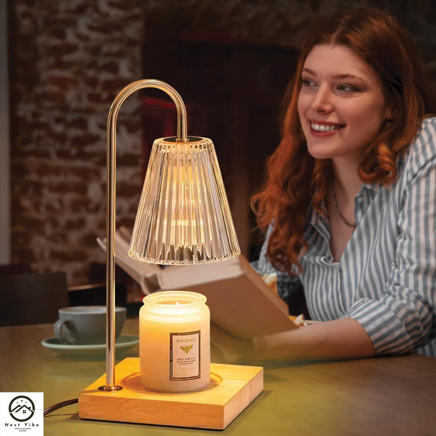 Premium Candle Warmer Lamp - Adjustable Dimming Light & Wax Melt Warmer - Metal & Wood Design - Safe & Smoke-Free Fragrance Diffuser - Ideal Home Decor & Gift (US/AU Plug)