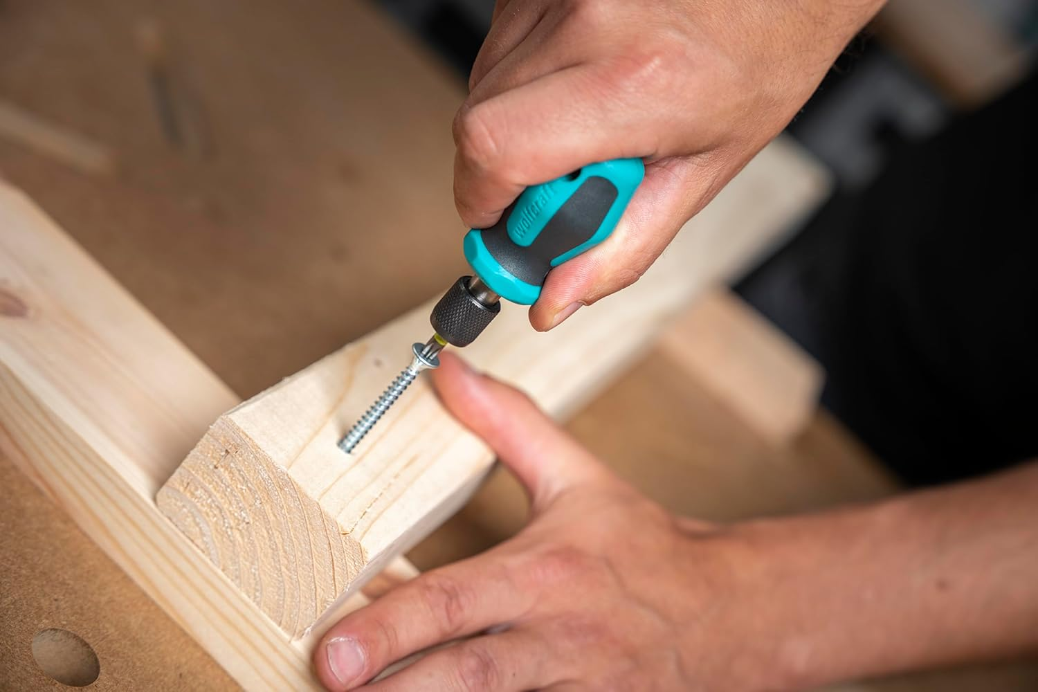 Wolfcraft Hand Screwdriver with Bit Socket, Short I 1239000 I for Tight Work Spaces image number 2