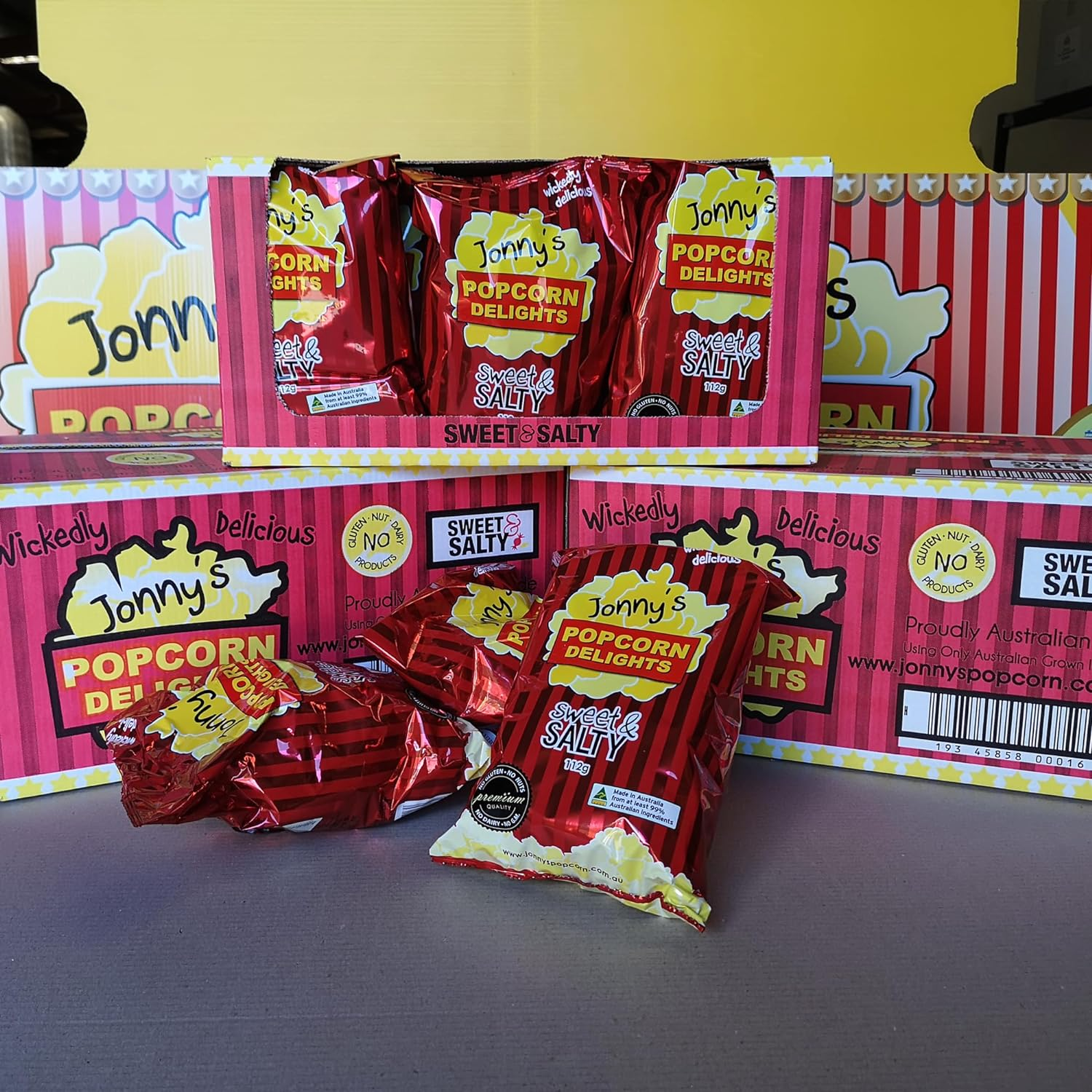 Jonny'S Popcorn Delights - Sweet and Salty Wholegrain Popcorn, 112 G (Pack of 12) image number 2