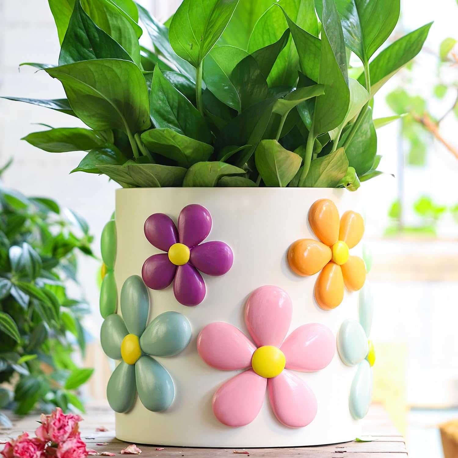 GUGUGO Colorful Flowers Planters Cute Unique Rainbow Planter with Drainage, Vintage Retro Flower Plant Pots for Indoor & Outdoor Plants, Eclectic Succulent Gardening Pot for Boho Modern Home D&eacute;cor-D