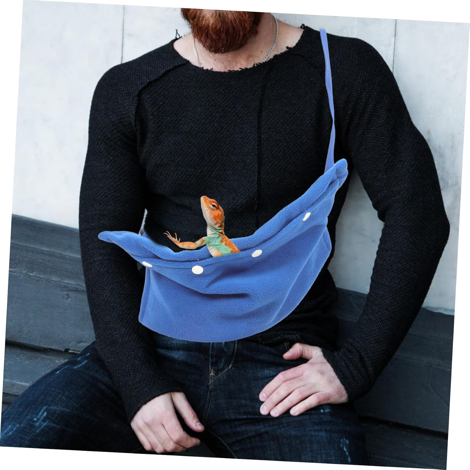 GANAZONO Reptile Sling Carrier Bag for Guinea Pigs Adjustable Outdoor Pet Travel Backpack Lightweight and Portable Chest Pack for Lizards Snakes and Small Animals image number 3