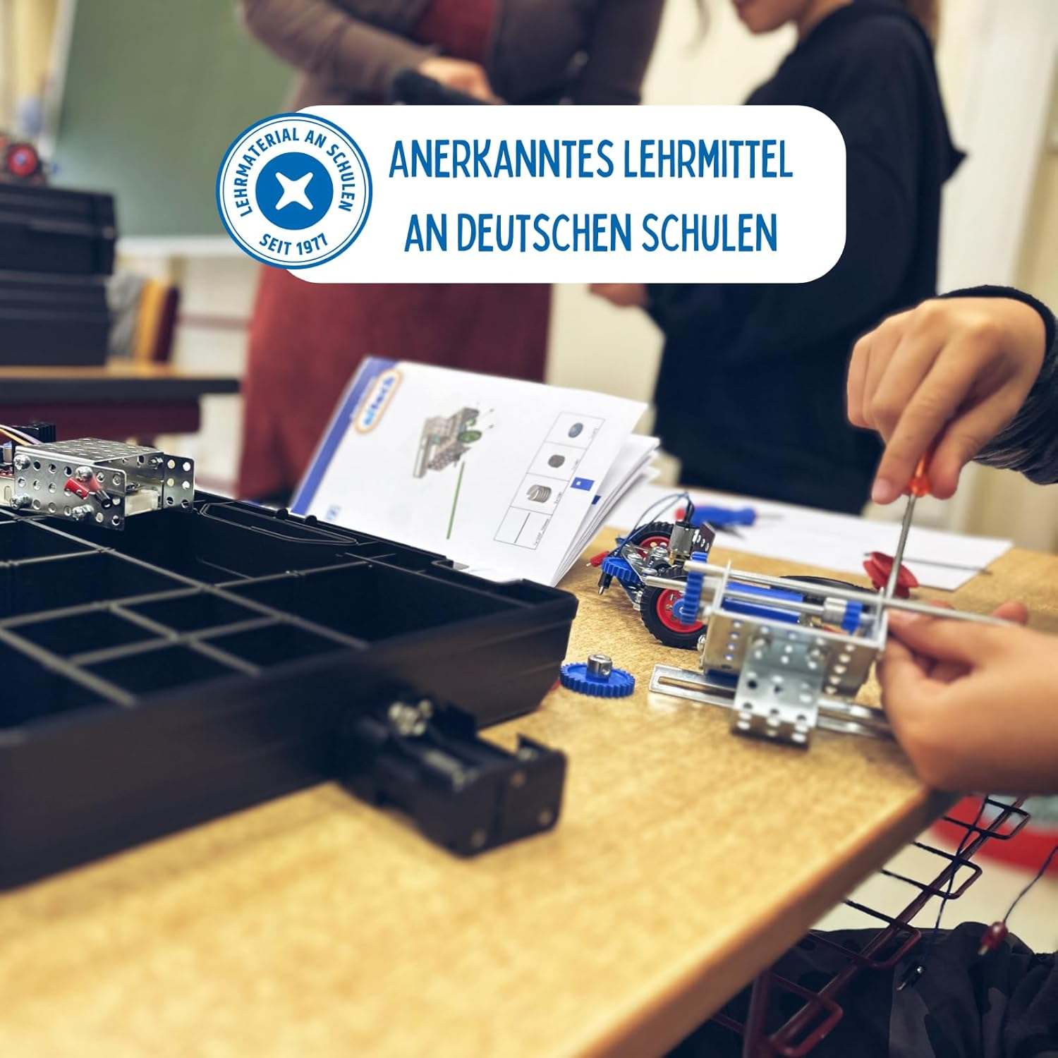 Eitech 10006-C06 6 - Metal/Base Construction Kit, 270 Pieces image number 5