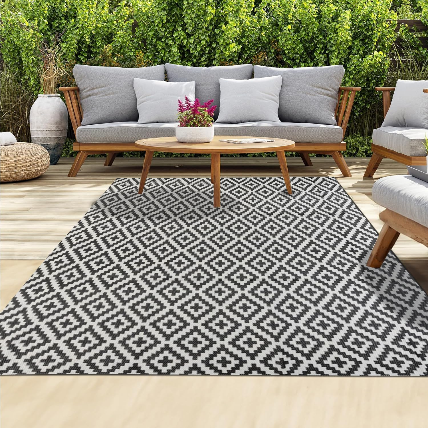 Outdoor Rug - Diamond Black and Grey Square (300 X 300 Cm) image number 1