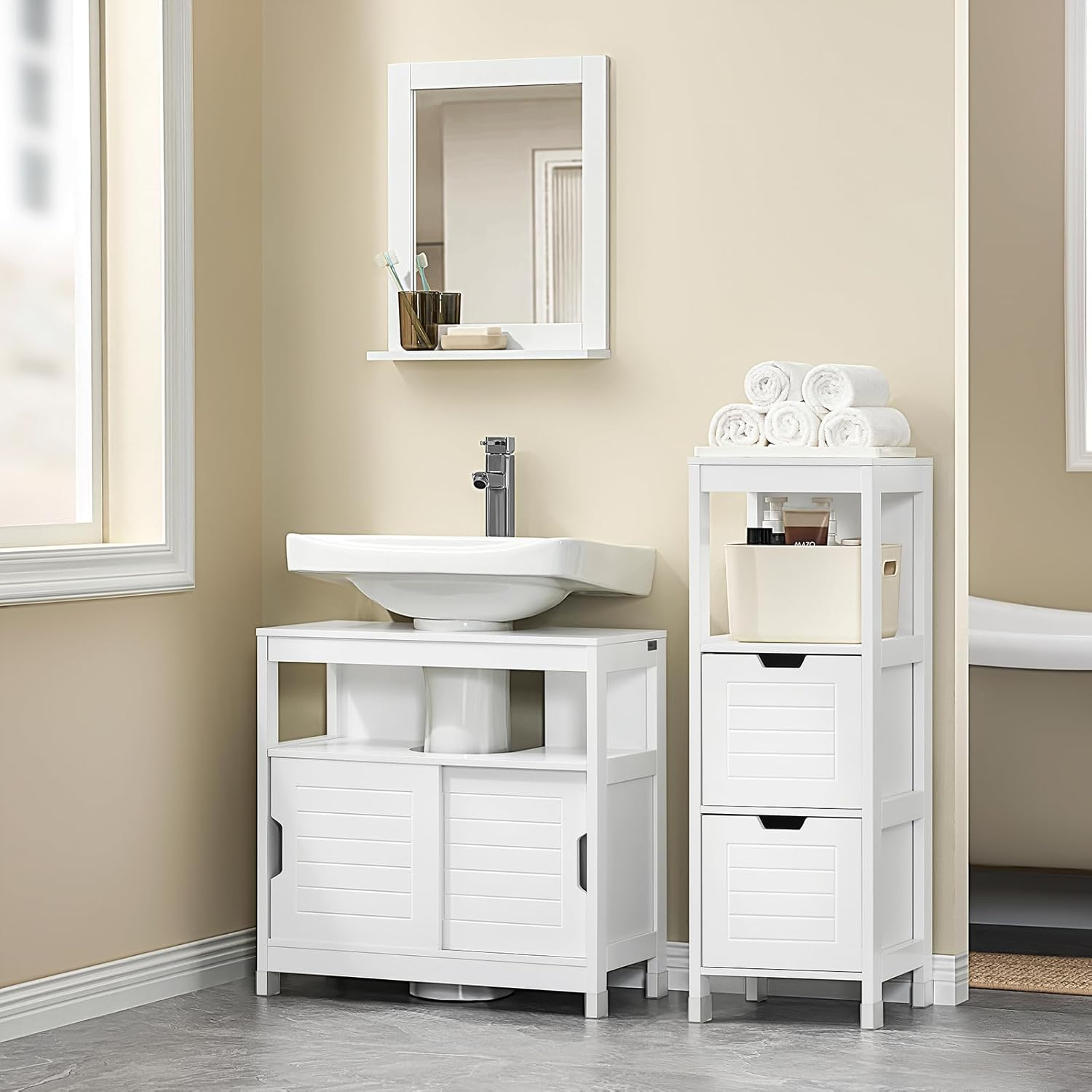 Sobuy under Sink Bathroom Cabinet with Storage Shelves and Double Doors, Freestanding Vanity Unit for Compact Bathrooms and Laundry Room, Organizer Furniture White FRG128-II-W image number 3