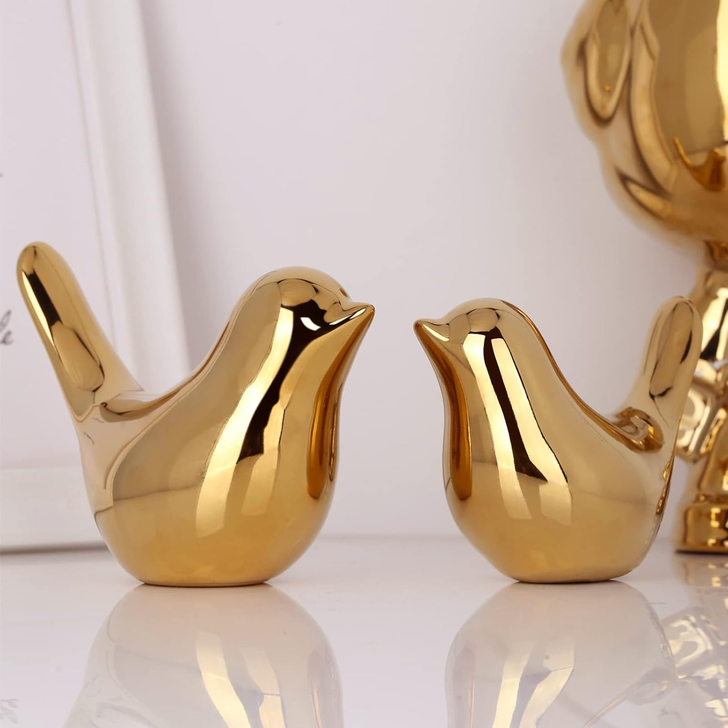 XMGZQ 2 Pcs Gold Decor Accents,Small Animal Statues,Modern Home Decorative, Birds Sculpture, Ornaments for Shelf, Bookshelf, Coffee Table,Knick Knacks Home Decor for Shelves(Gold Bird) image number 5
