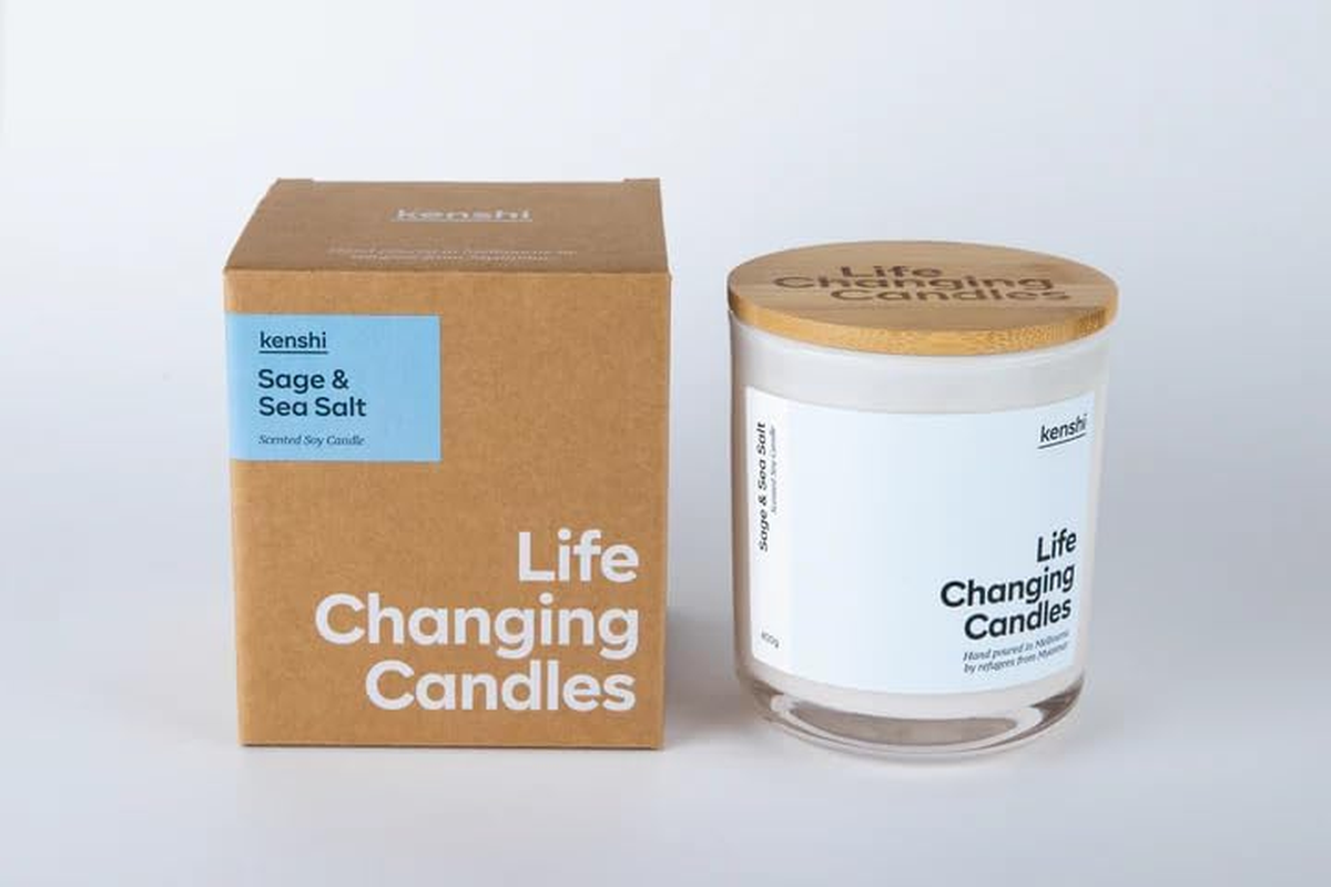 Kenshi Sage and Sea Salt Life Changing Candle 400 G image number 3