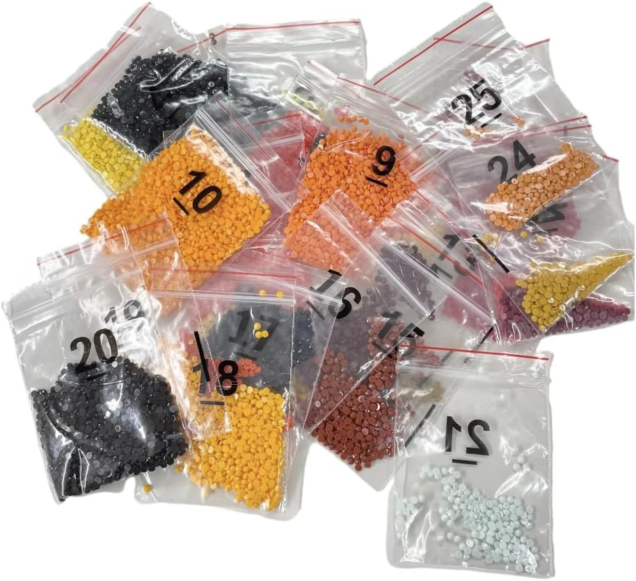 Syntego 5D DIY Assorted Diamond Painting Keyrings Rhinestone Craft Keychain, Gifts, Phone, Bag, (21Pc Christmas) image number 2