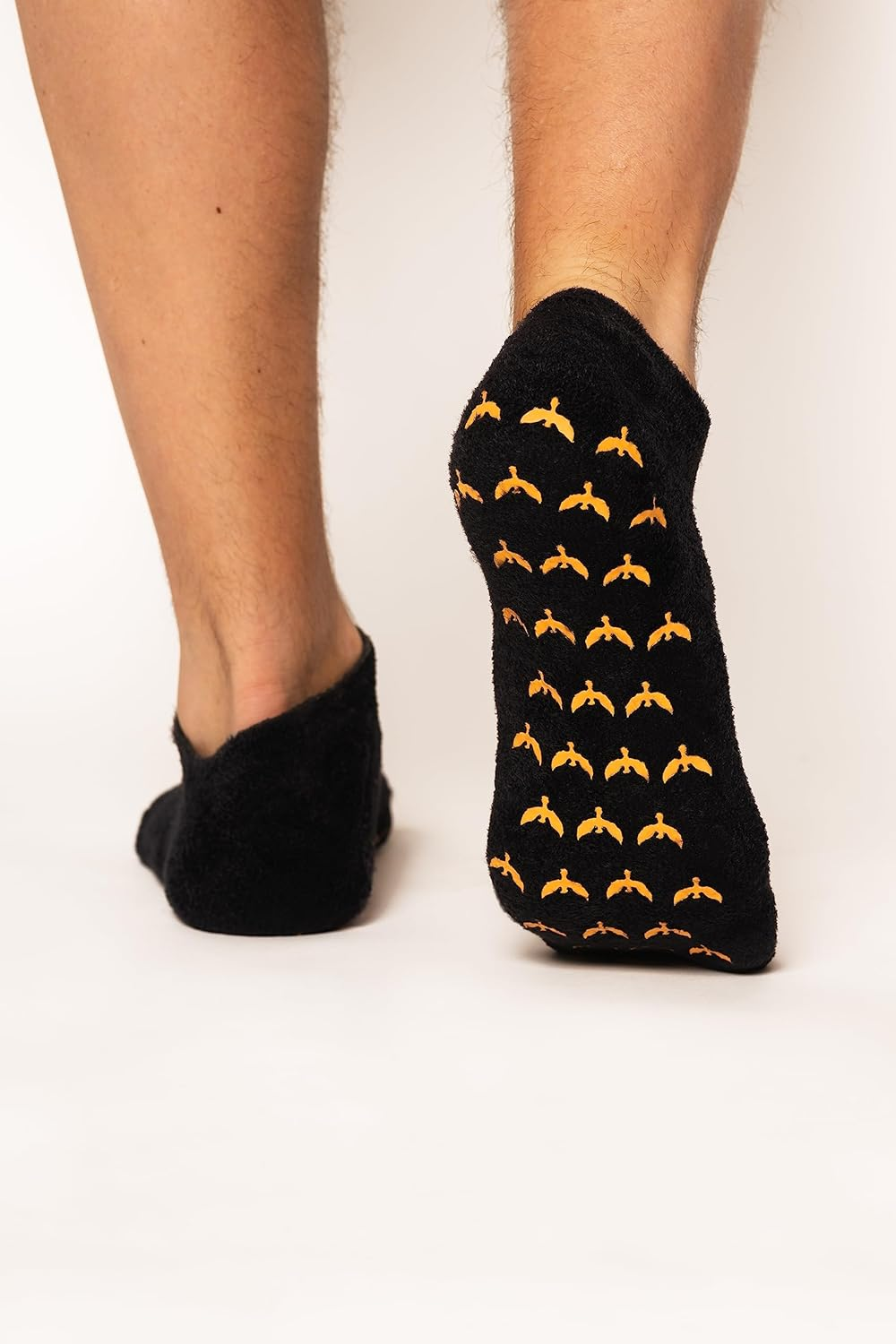 Phoenix Foot Peel Moisturizing Gel Socks for Men - Extra Large - 2 Pairs - with Shea Butter - Paraben Free - Reuseable Moisturizing Socks - image number 2