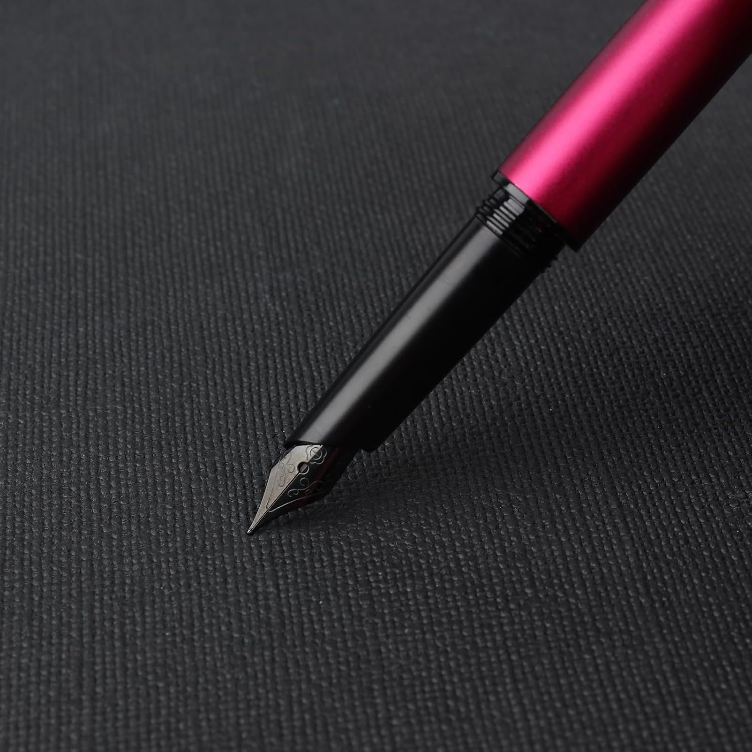 Iridium 0.5Mm Designer Nib Fountain Pen, Screw Cap, Free Ink Converter, Black Trim image number 3