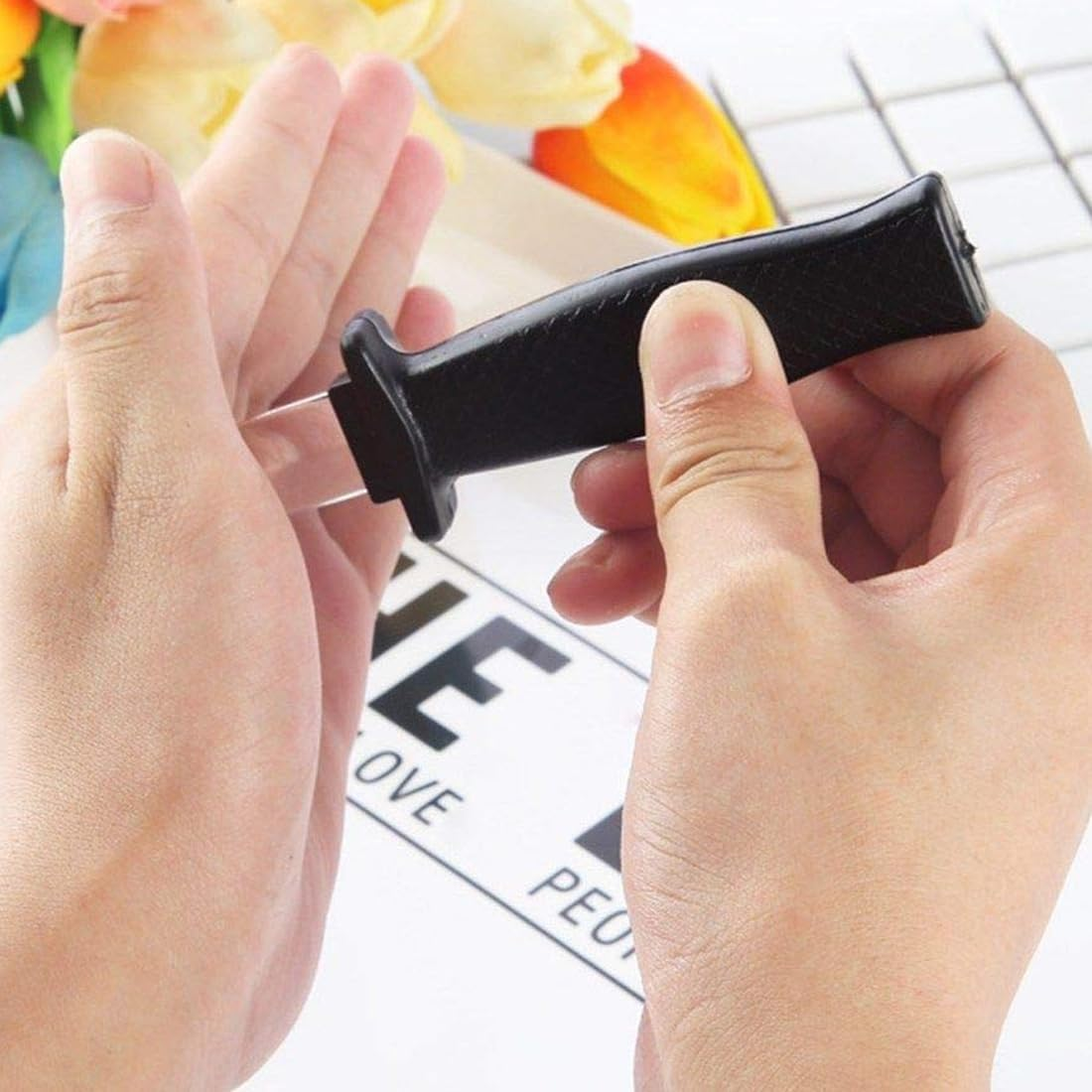 OUDQFCJ Pack of 2 Disappearance Dagger Knife, Plastic Blade Toy, Dagger, Fake Knife, Magic Tricks Prop for Children, Adults, Trick Toy, Magic Shows, Party Gifts image number 1