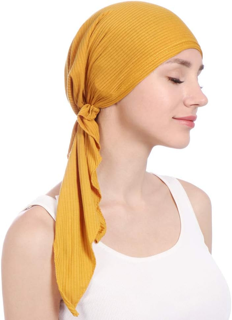Women'S Pleated Curved Solid Color Brimless Elastic Cap image number 1