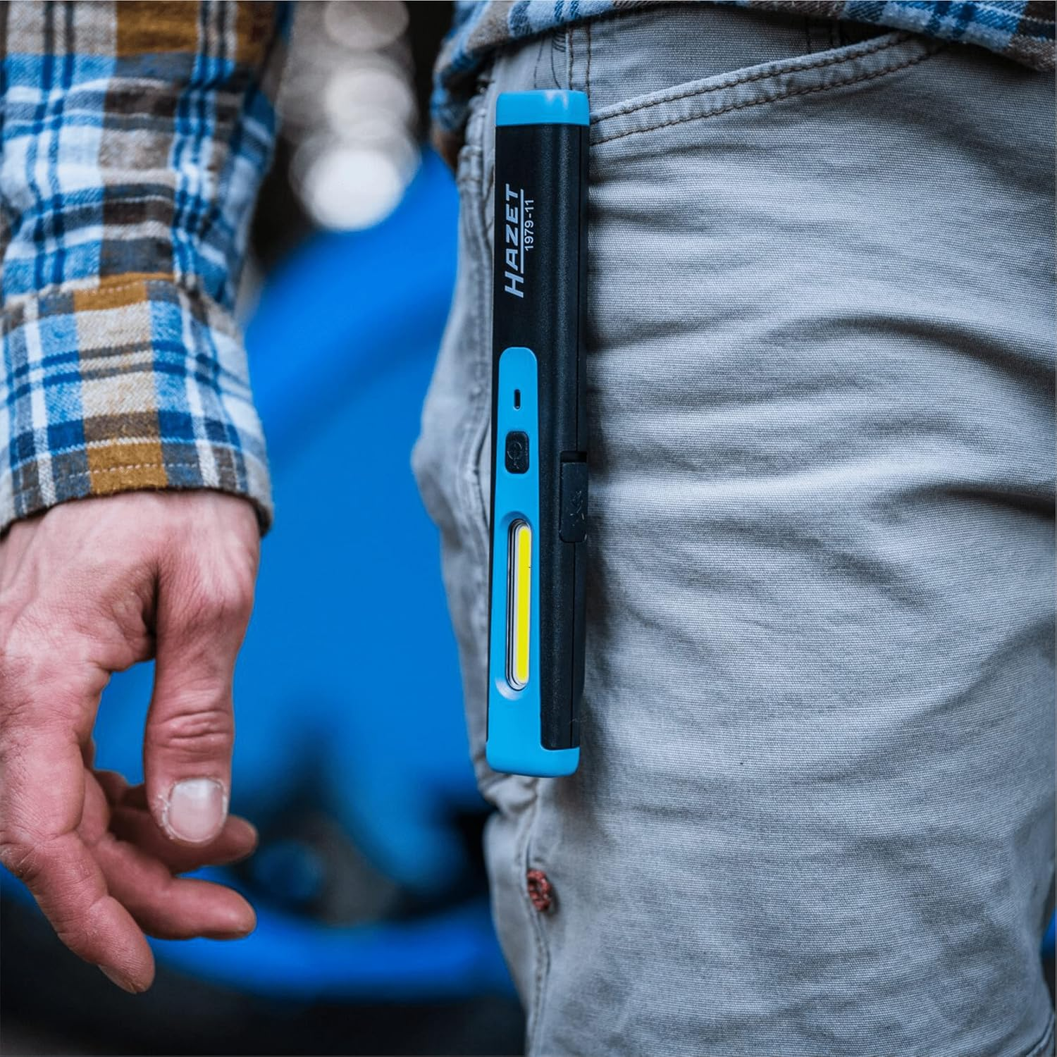 HAZET LED Pen Lamp 1979-11 I Small and Compact Workshop Lamp with High Light Output Continuously Dimmable Includes Magnet for Mounting image number 1