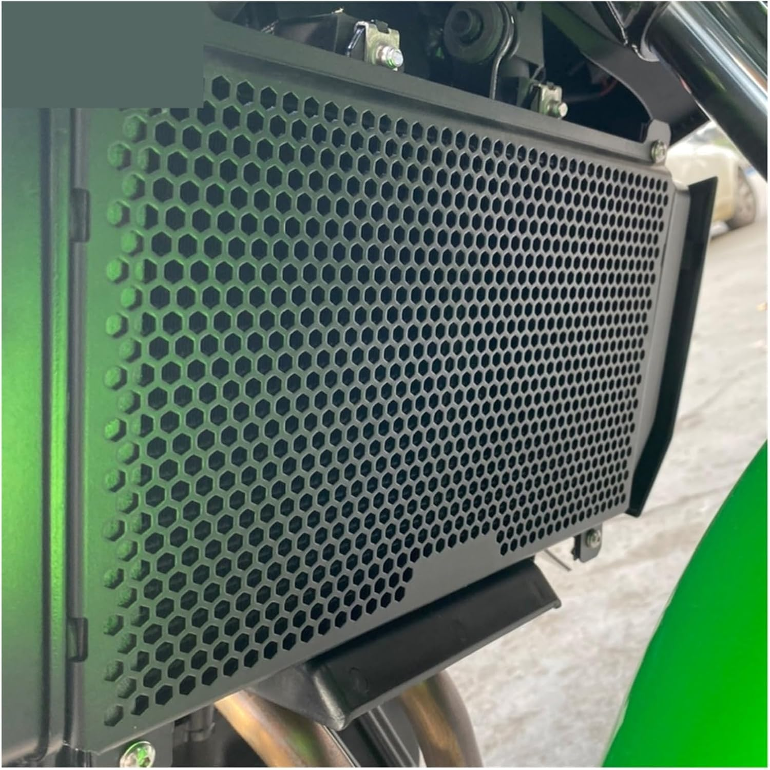 Coehaopike Motorcycle Accessorie Radiator Guard Protector Grille Cover Compatible with Z400 Ninja 400 Z 400 Ninja400 2019-2021 2022 2023 2024 image number 1