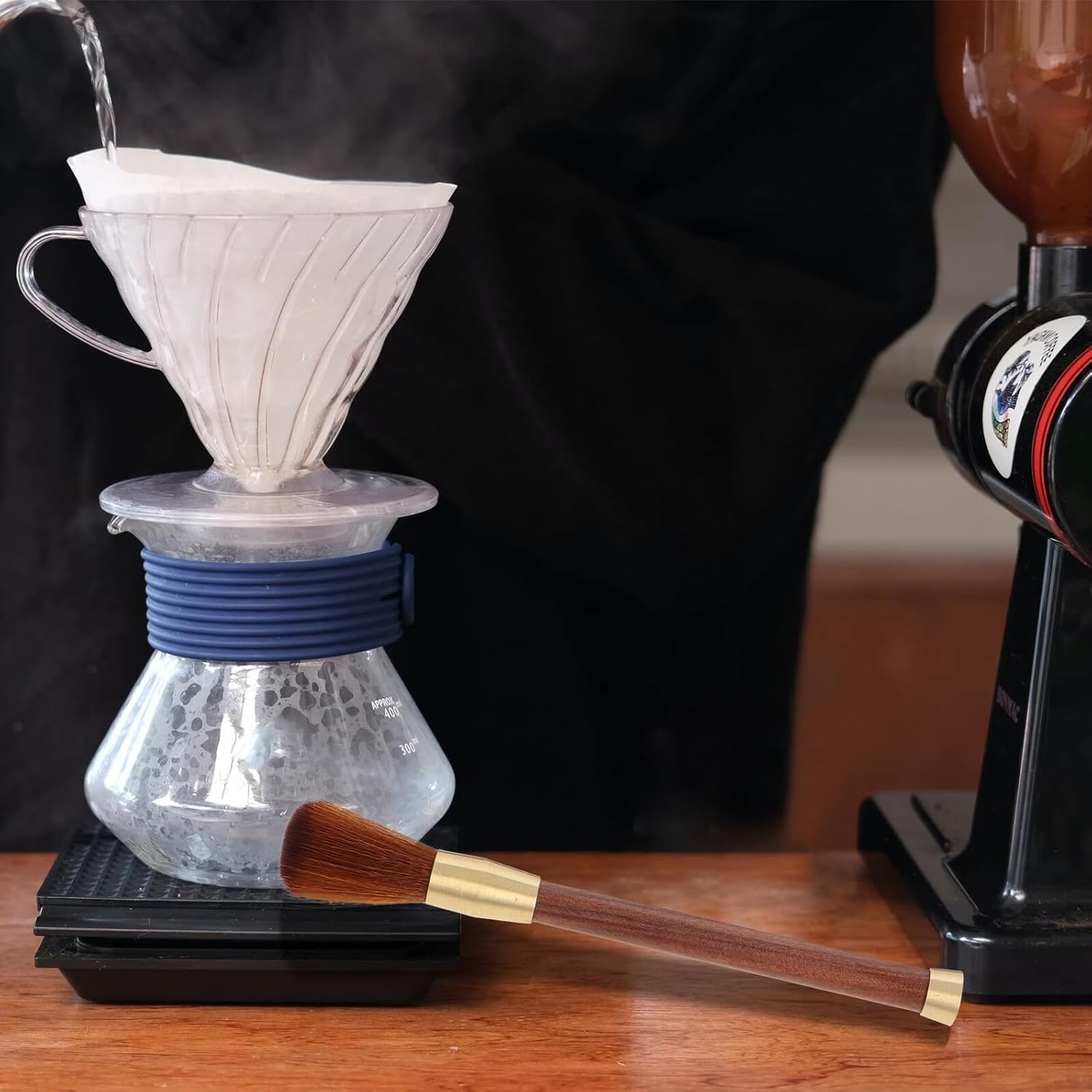 WATIIFUFU Multipurpose Espresso Coffee Brush Cleaning Kit with Microfiber Cloths for Deep Maintenance of Coffee Machines and Grinders Suitable for Home and Commercial Use image number 4