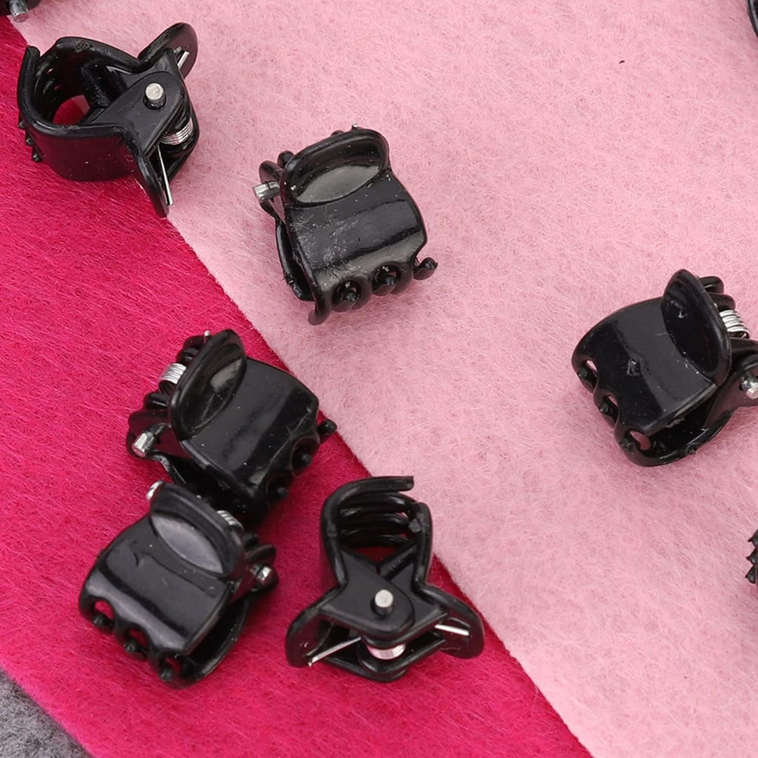 Mini Hair Clips, Pack of 100 Black Mini Hair Clips, Small Plastic Hair Claw, Non-Slip Handle, Small Jaw Clips, Claw Clip for Girls and Women image number 1