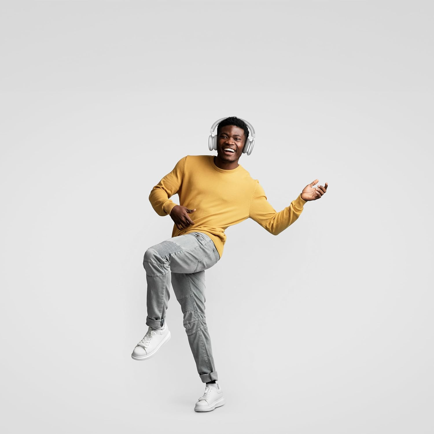 T'Nb Bounce Max Wireless Over-Ear Headphones, New Version, Comfortable and Comprehensive, with Bluetooth Connection, Stereo Sound with Built-In Microphone, Battery Life up to 50 Hours - Silver image number 5