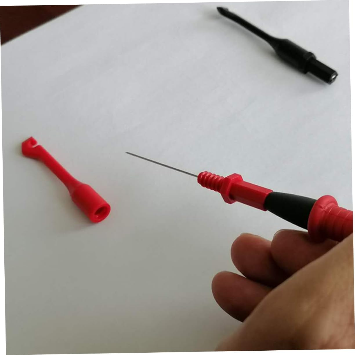 FELTECHELECTR 2Pcs Multimeter Test Clips Wire Piercing Probes Test Leads for Automotive Circuit Needle Random Color image number 2