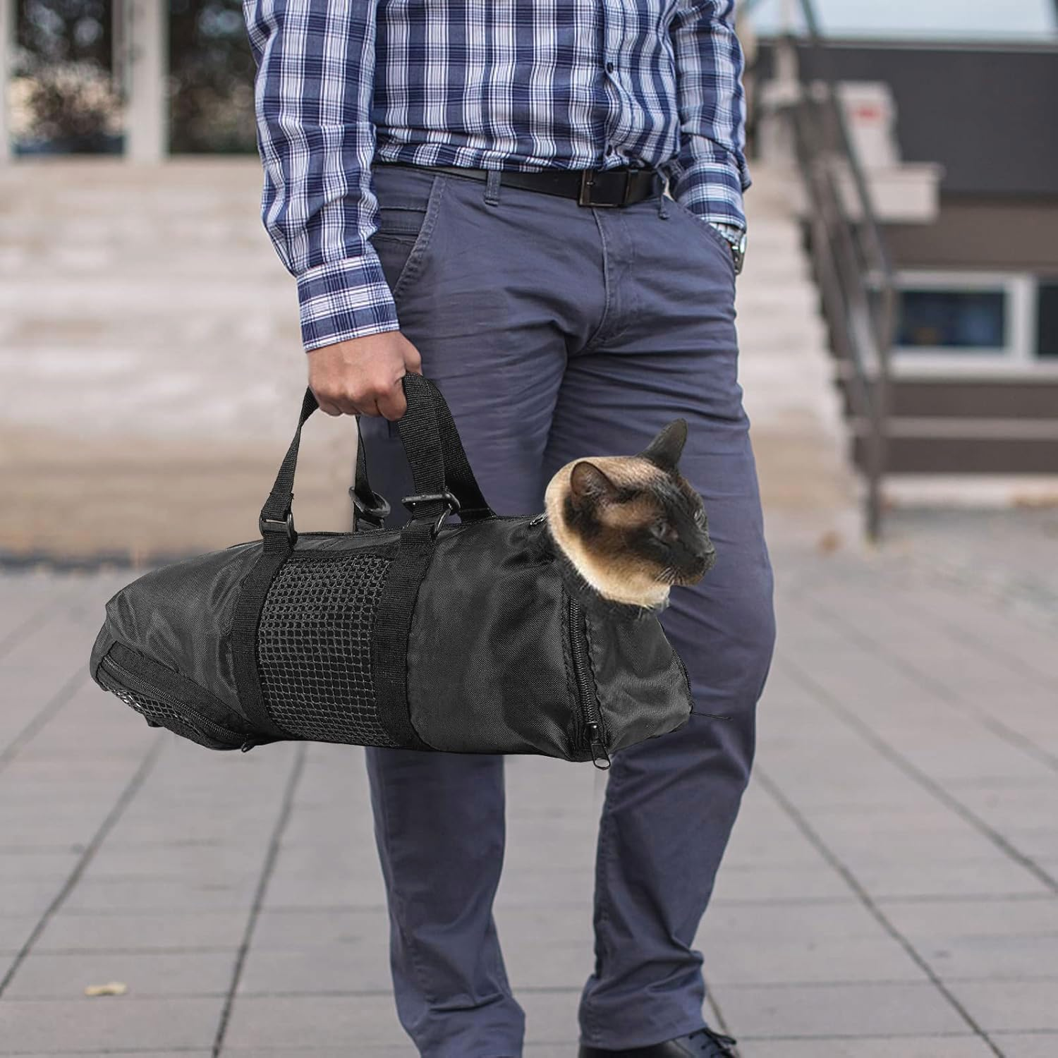 Cat Grooming Bag, Wear-Resistant Cat Shower Bag, Pet Portable Grooming Bags, Scratch Resistant Multifunctional Breathable Pet Bathing Restraint Bag for Washing, Bathing, Nail Trimming (Black)