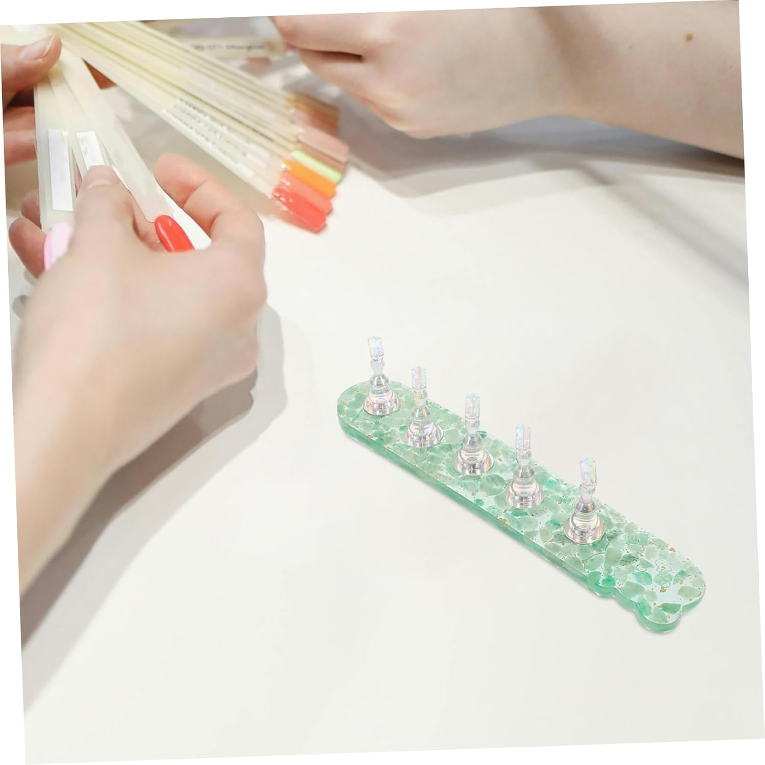 HEATSHAKING Durable Nail Art Practice Stand for Home Salon Use Press Nails Holder with Wear Resistant Build Educational Fingernail Training Tool for DIY Manicure Beginners and Professionals image number 5