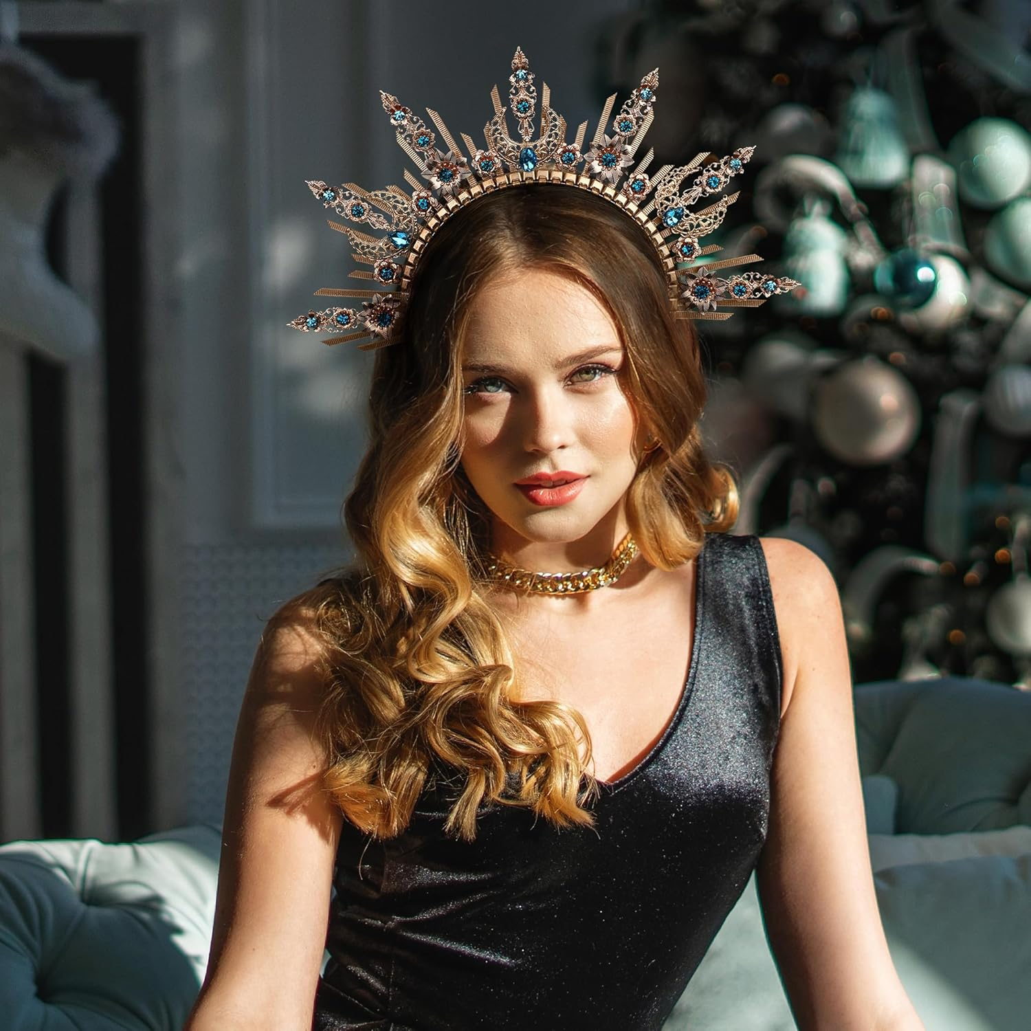 Partyforu Golden Goddess Halo Crown - Vintage Headband for Women Witch Costume Accessories Renaissance Cosplay image number 6