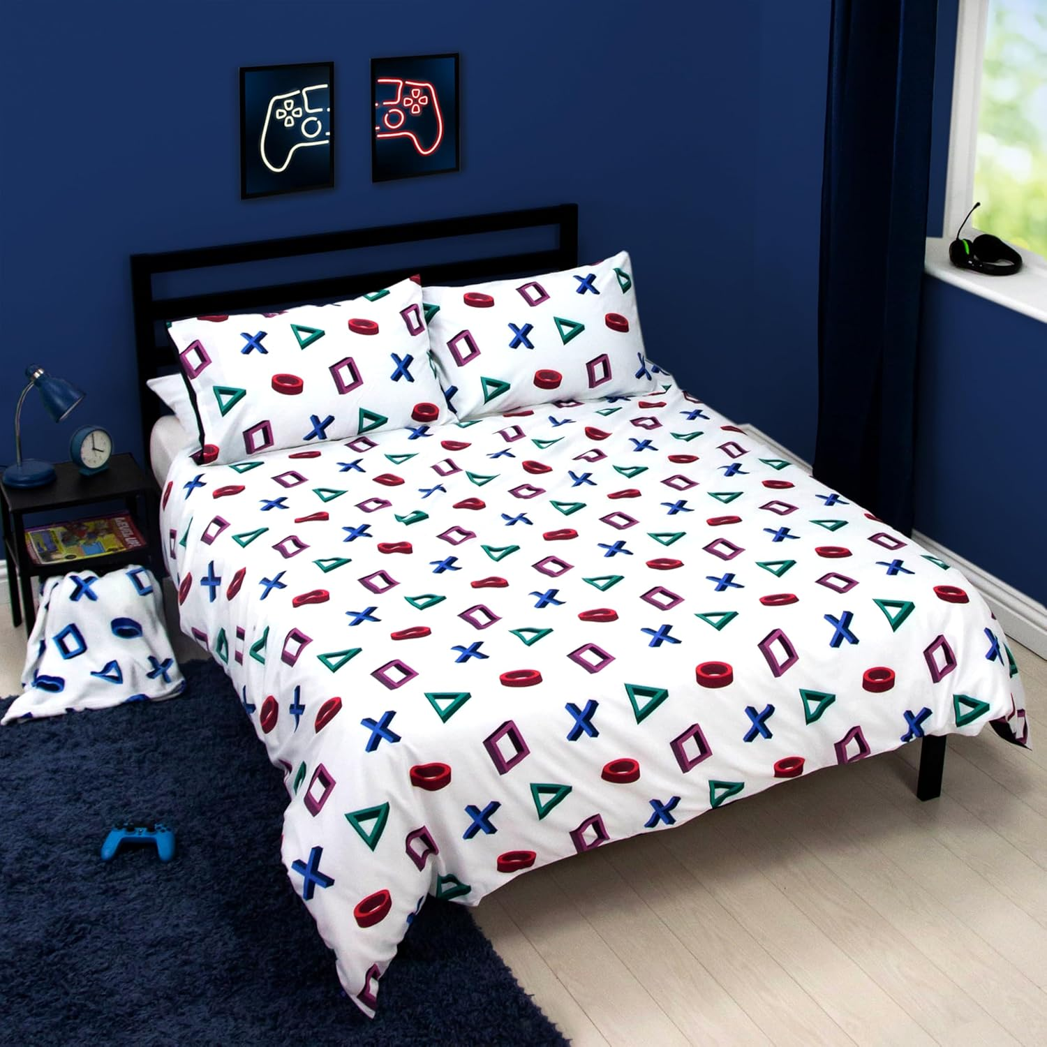 Official Playstation Double Duvet Cover Set | Abstract Design Reversible 2 Sided Bedding Including Matching Pillow Cases | Gaming Black Double Bed Set image number 6