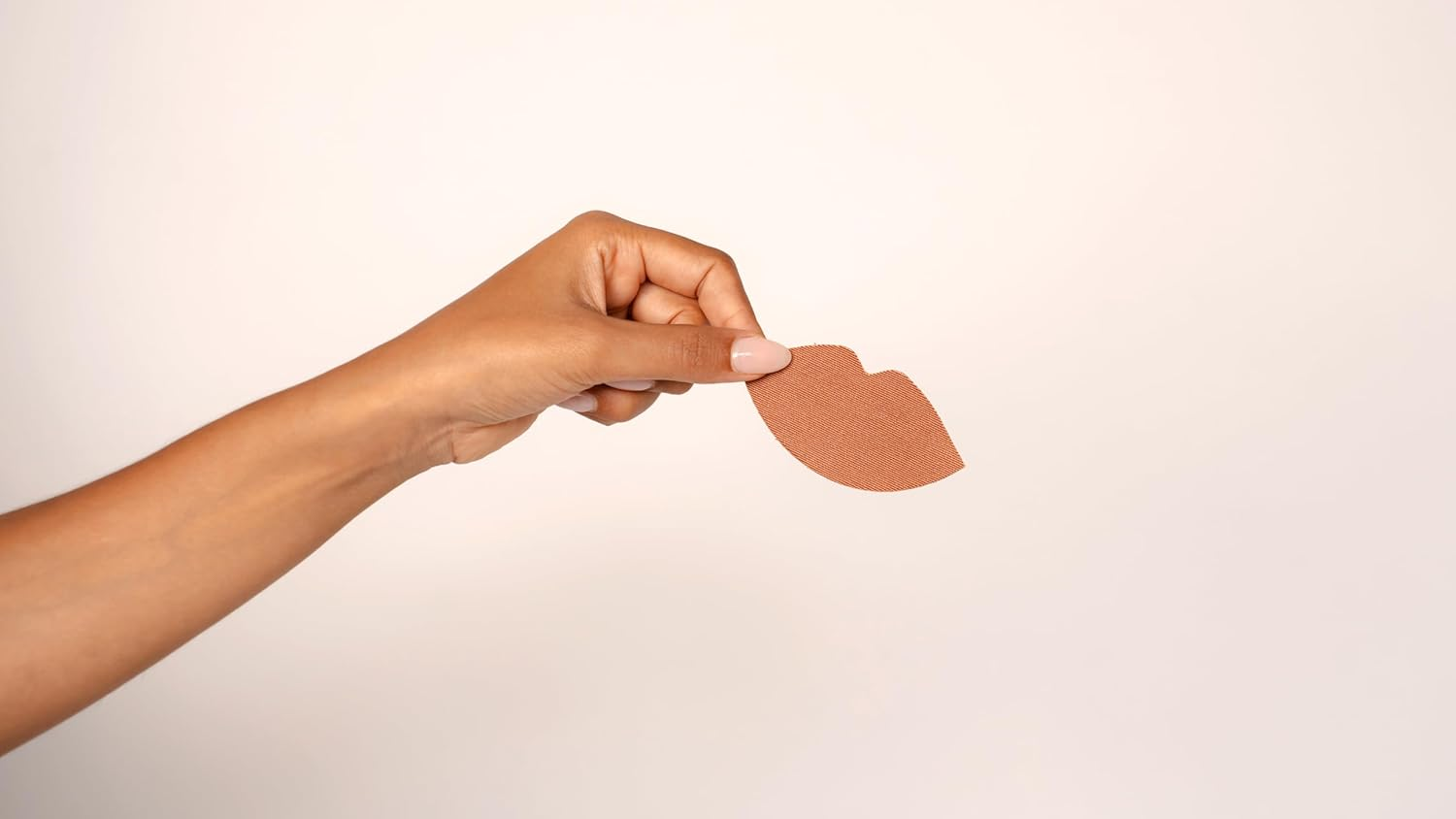 Mouth Tape, 30 Pack Sustainable Bamboo Mouth Tape for Sleeping and Nose Breathing. Medical Grade, Hypoallergenic anti Snoring Solution Sleep Aid image number 6