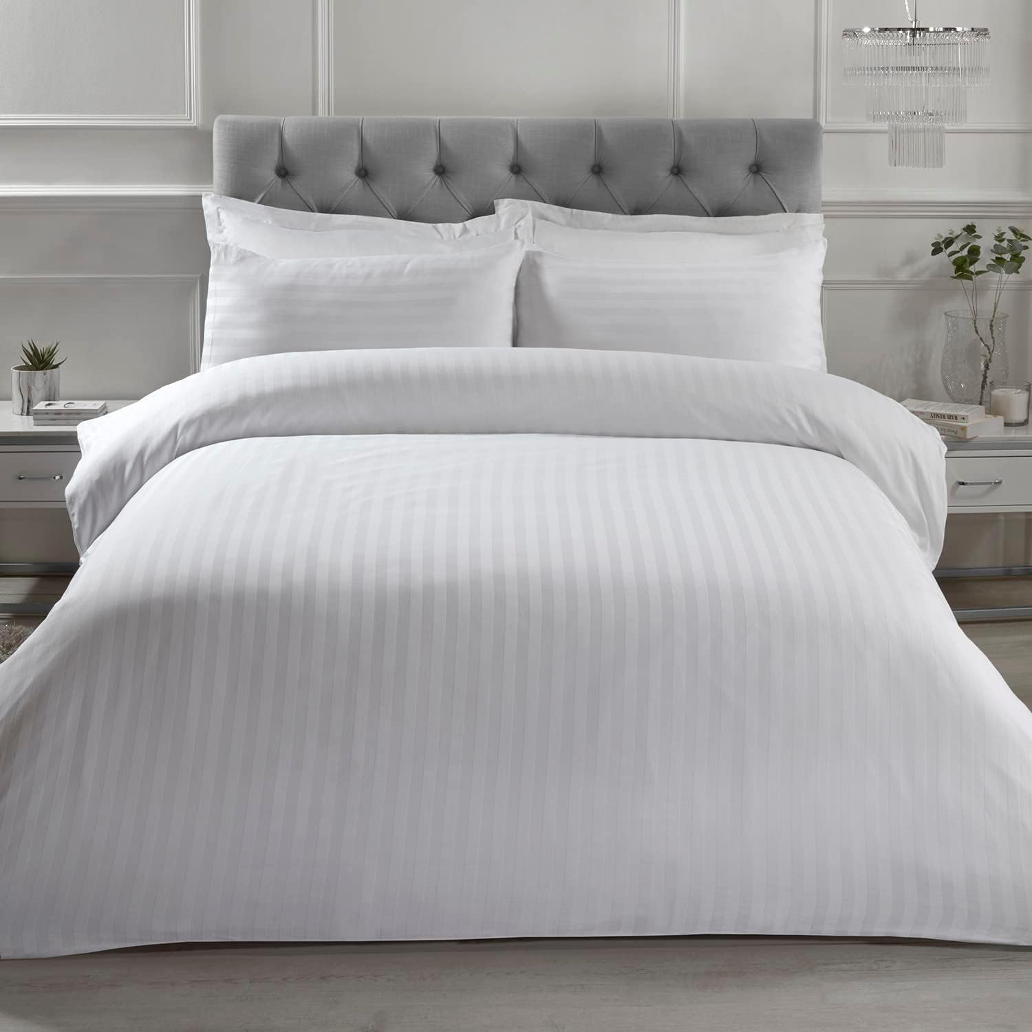 Duvet Cover Set White - Hotel Quality Ultra Soft Luxurious Wrinkle Resistant Satin Stripe Bed Duvets Cover Sets with 2 Pillowcases Super Soft Poly Cotton Blend (Double 180 Cm X 210 Cm) image number 1