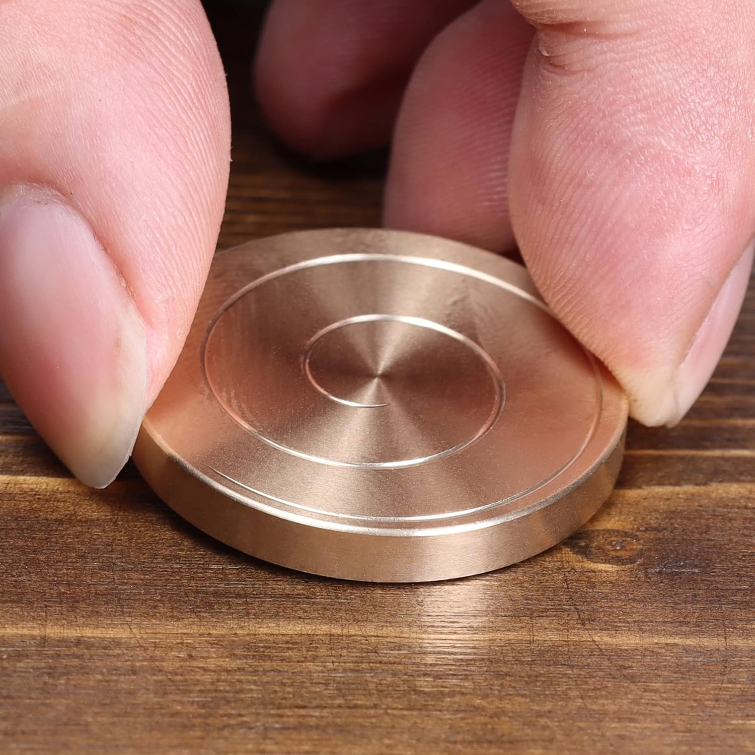 JZENT Kinetic Desk Toy Brass Spinning Top Visual Illusion Office Decompression Adult Anxiety Relief Fidget Toy JT-07 image number 2