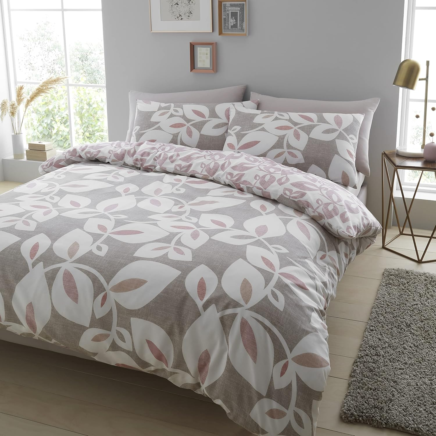 Catherine Lansfield Inga Leaf Blush Duvet Cover Set 240X220+65X65(2) image number 1