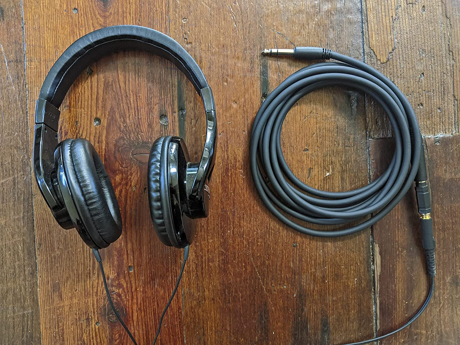 Pig Hog PHX14-10 1/4" TRSF to 1/4" TRSM Headphone Extension Cable, 10 Feet image number 2