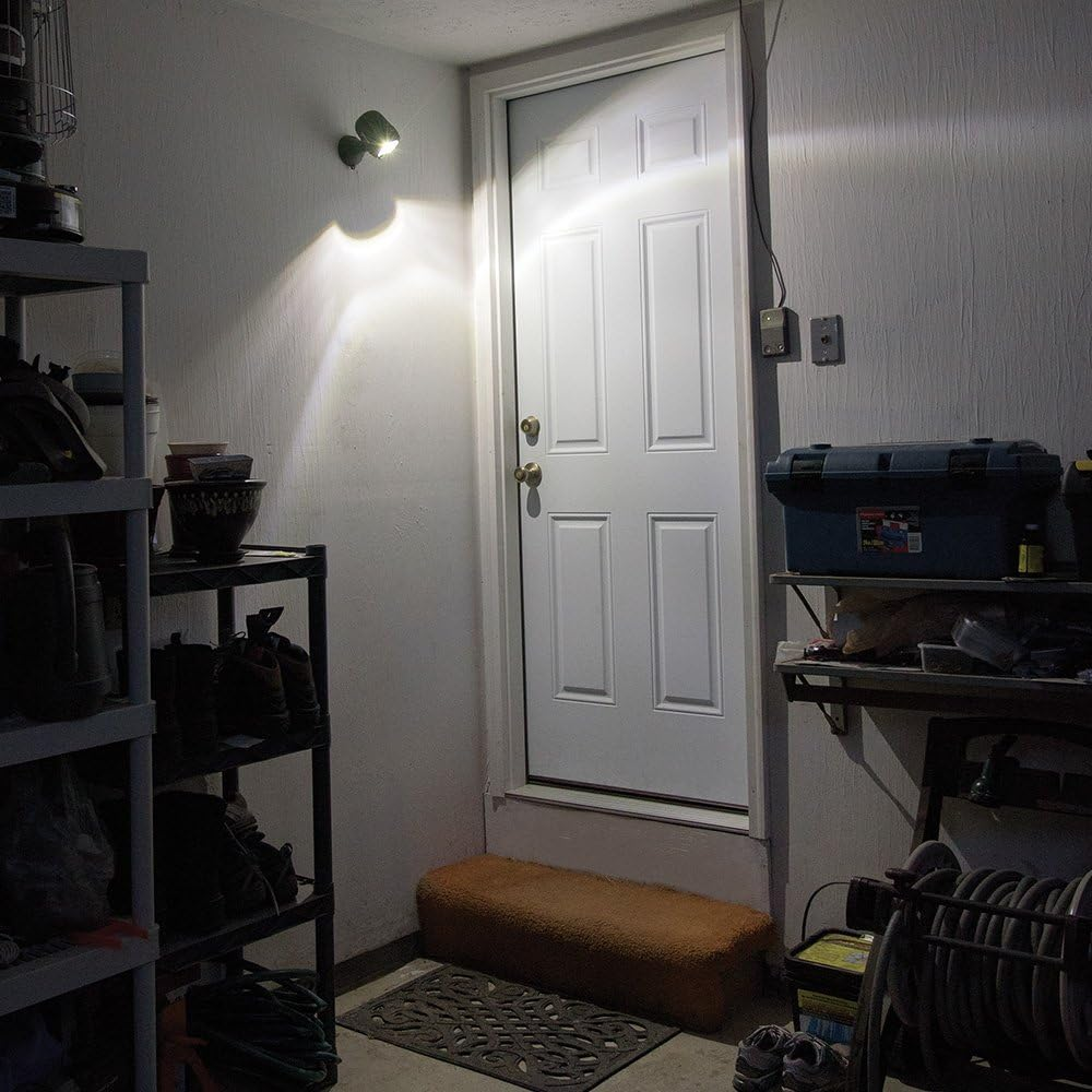 Mr. Beams Wireless 200 Lm Battery-Operated Outdoor Motion-Sensor-Activated LED Spotlight, Brown, MB360XT-BRN-01-00