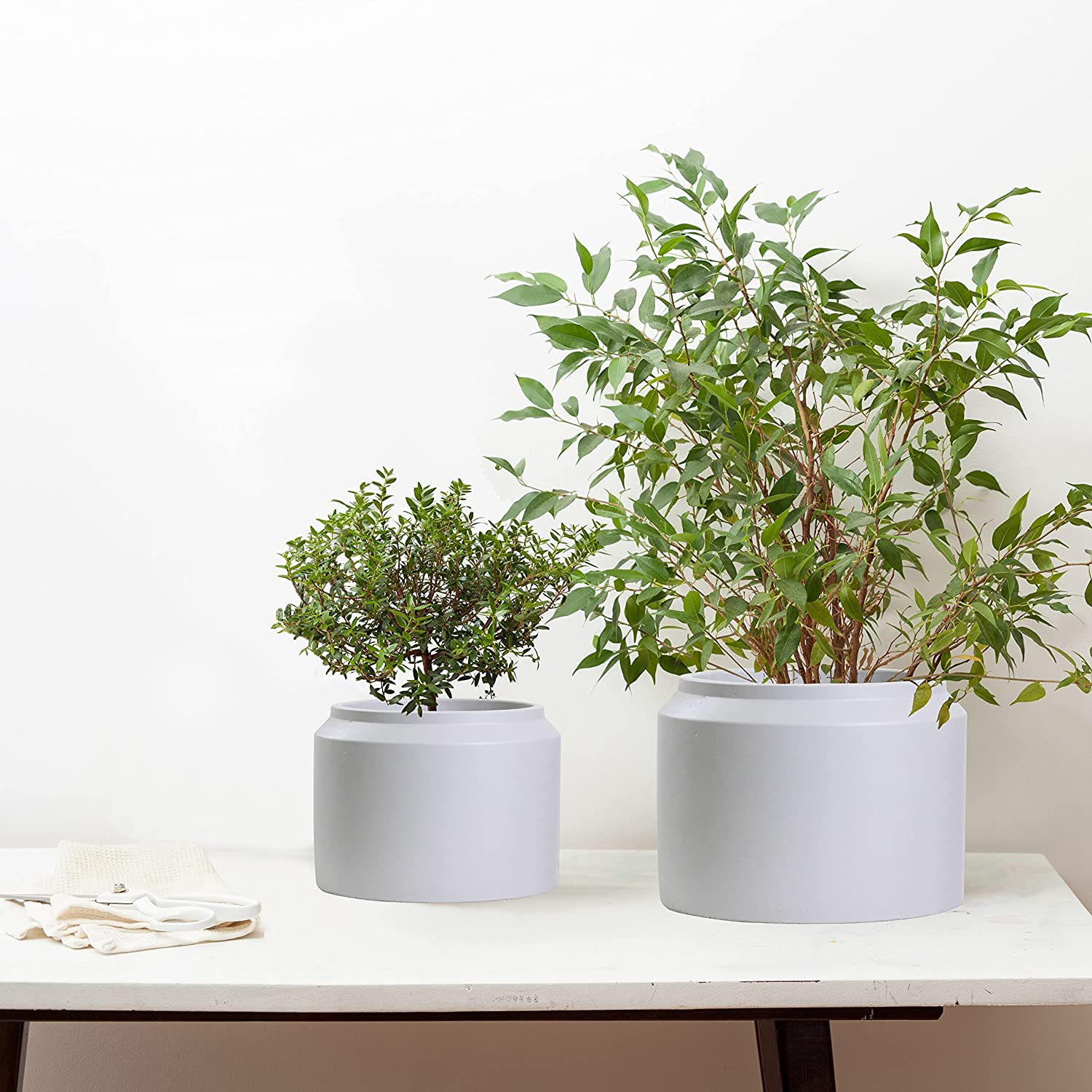 Porto Plant Pots - Matt Black Ceramic Jar Design Plant Pots Indoor & Outdoor Set 2 Planters (Matt Black) image number 6