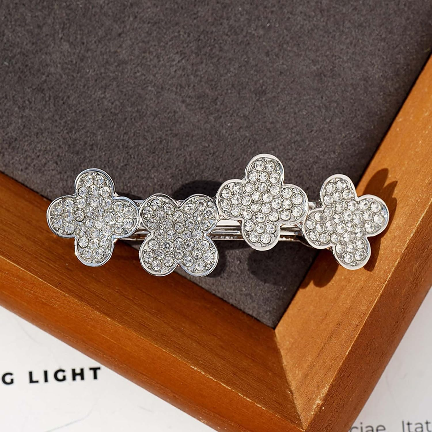 Wendalern Boho Rhinestone Flower Hair Clip Crystal Floral Cluster Hair Pin Clip Silver Four-Leaf Clover Non-Slip Metal Hair Clips Wedding Headwear Hair Styling Accessories for Women image number 5