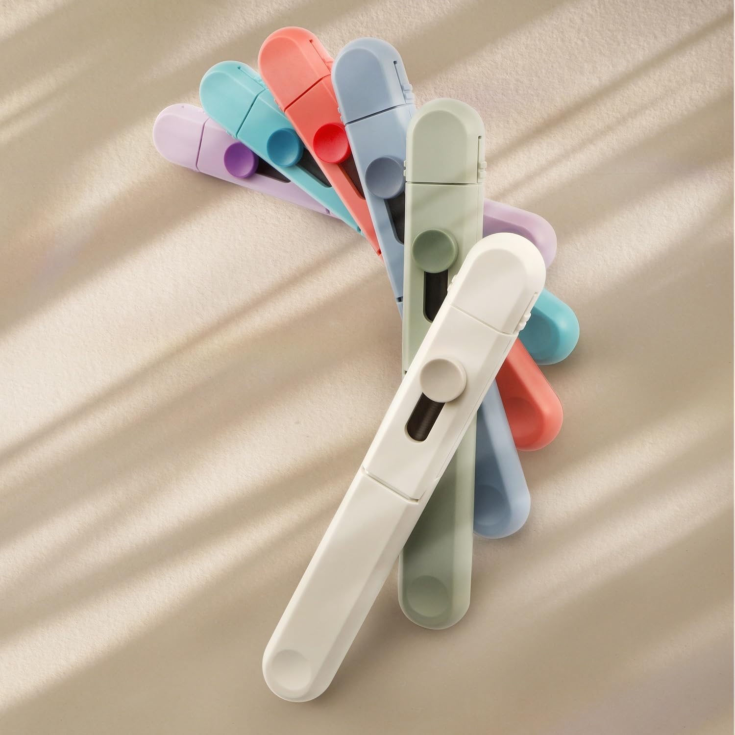 Max HD-10SK/W Stapler Stick Type Motik Dull Color White - Blue (Navy Blue) image number 3