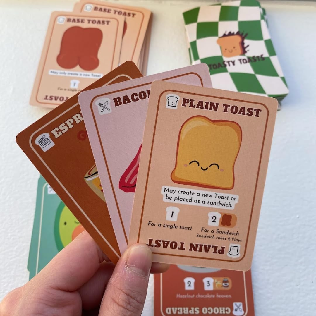 Toasty Toasts Travel Edition Card Game) image number 4