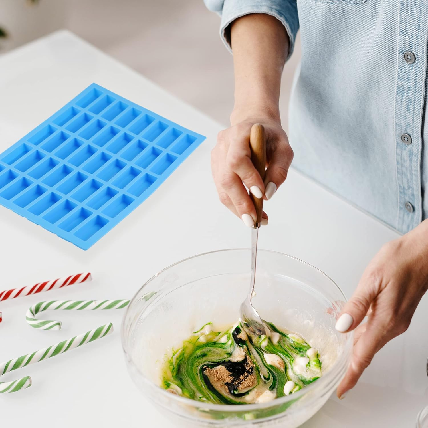 2 Pack of 40 Cavities Narrow Rectangular Chocolate Molds/Silicone Caramel Molds/For Fudge, Truffles, Nuts, Caramel/Ice Cube Tray Molds. image number 3