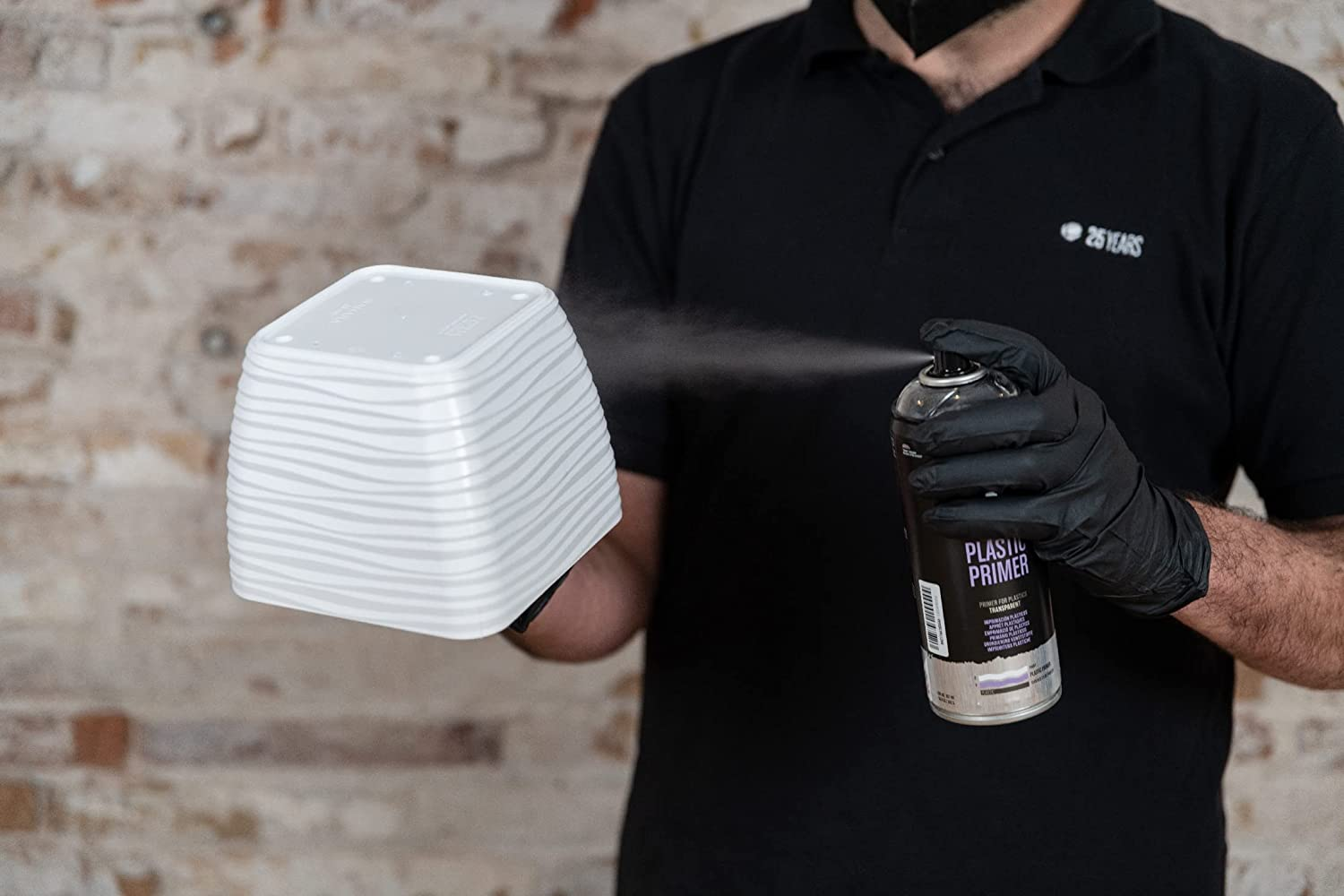 Montana Colors MTN PRO Plastic Primer Spray, 400 Ml