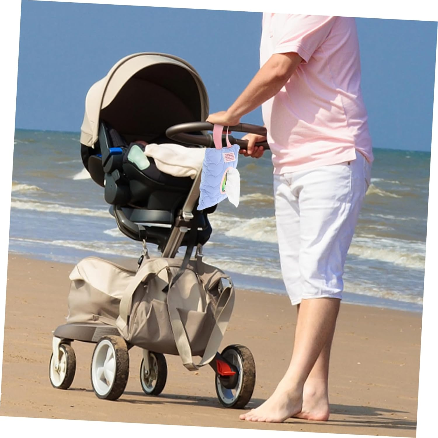 UPKOCH Wet Tissue Box Refillable Wipes Dispenser Hand Wipes Holder Travel Stroller Organizer Soft Tear-Resistant Material image number 3