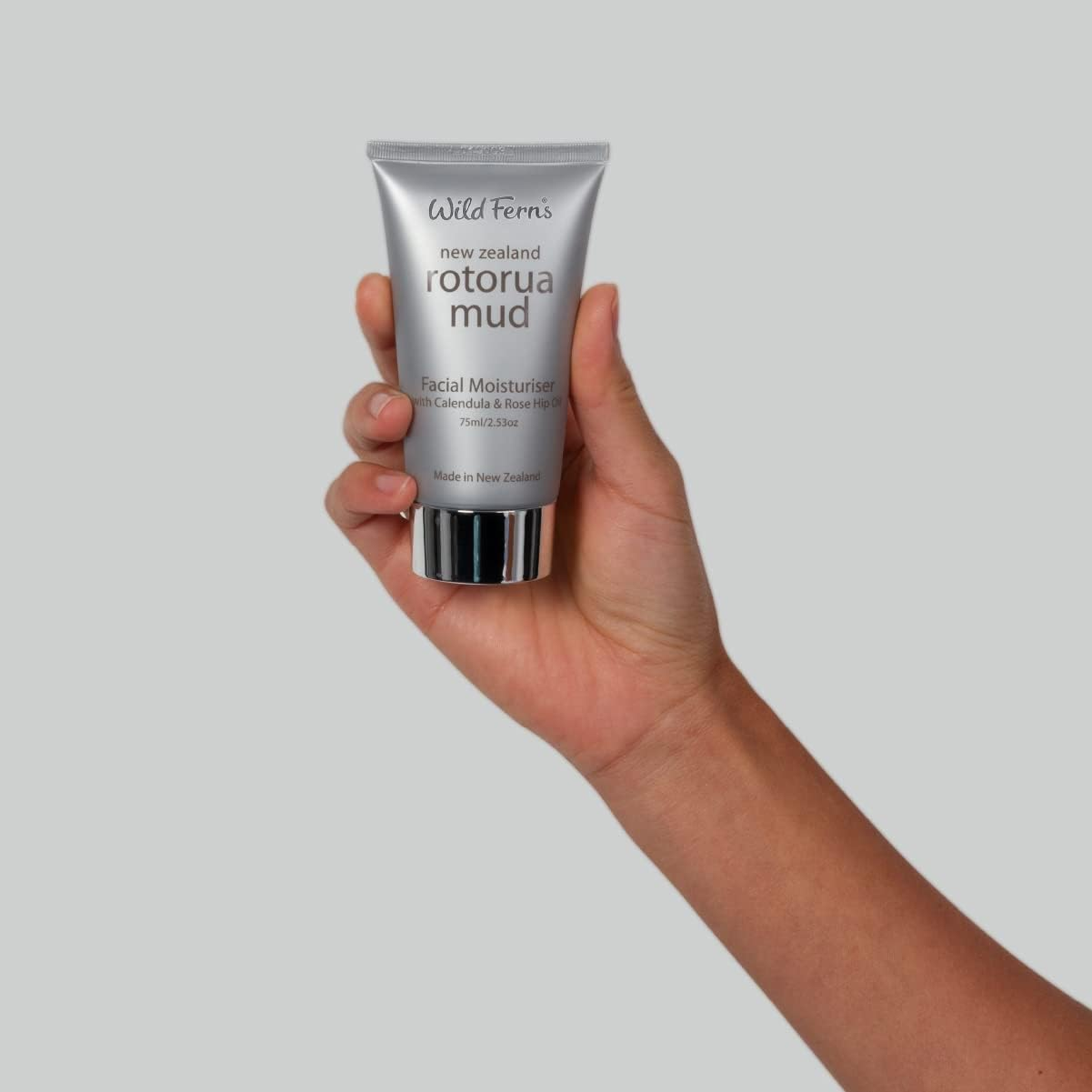 Wild Ferns Rotorua Mud Facial Moisturiser with Calendula & Rosehip Oil, 75Ml image number 5