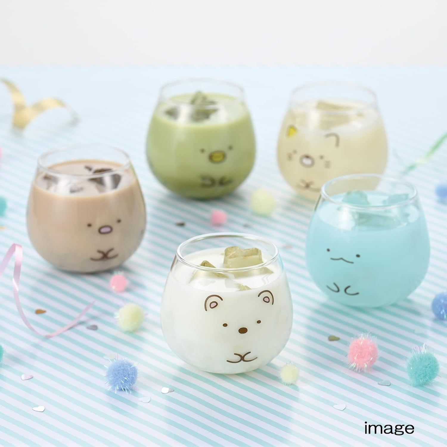 Kaneshotouki 363102 Sumikko Gurashi Penguin? Wobble Tumbler, Glass, 10.8 Fl Oz (320 Ml), Made in Japan - Polar Bear (Shirokuma) image number 3