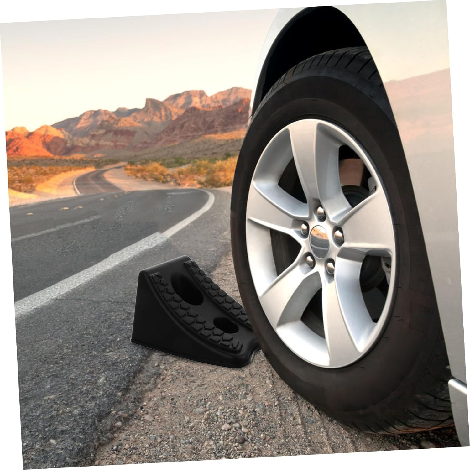 VALICLUD Heavy Duty Car Wheel Chocks Rubber Tyre Stopper Blocks for Vehicles Suv Trailer Parking Anti-Slip Wheel Wedges Suitable for Outdoor and Off-Road Use image number 4