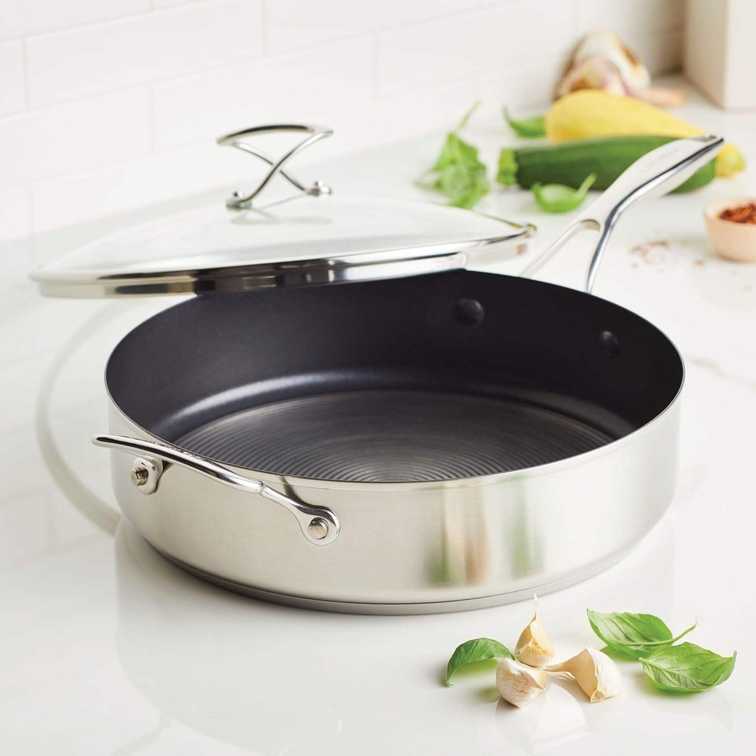 Circulon Stainless Steel Saut&eacute; Pan with Lid and Steelshield Hybrid Stainless and Nonstick Technology, 5 Quart image number 4
